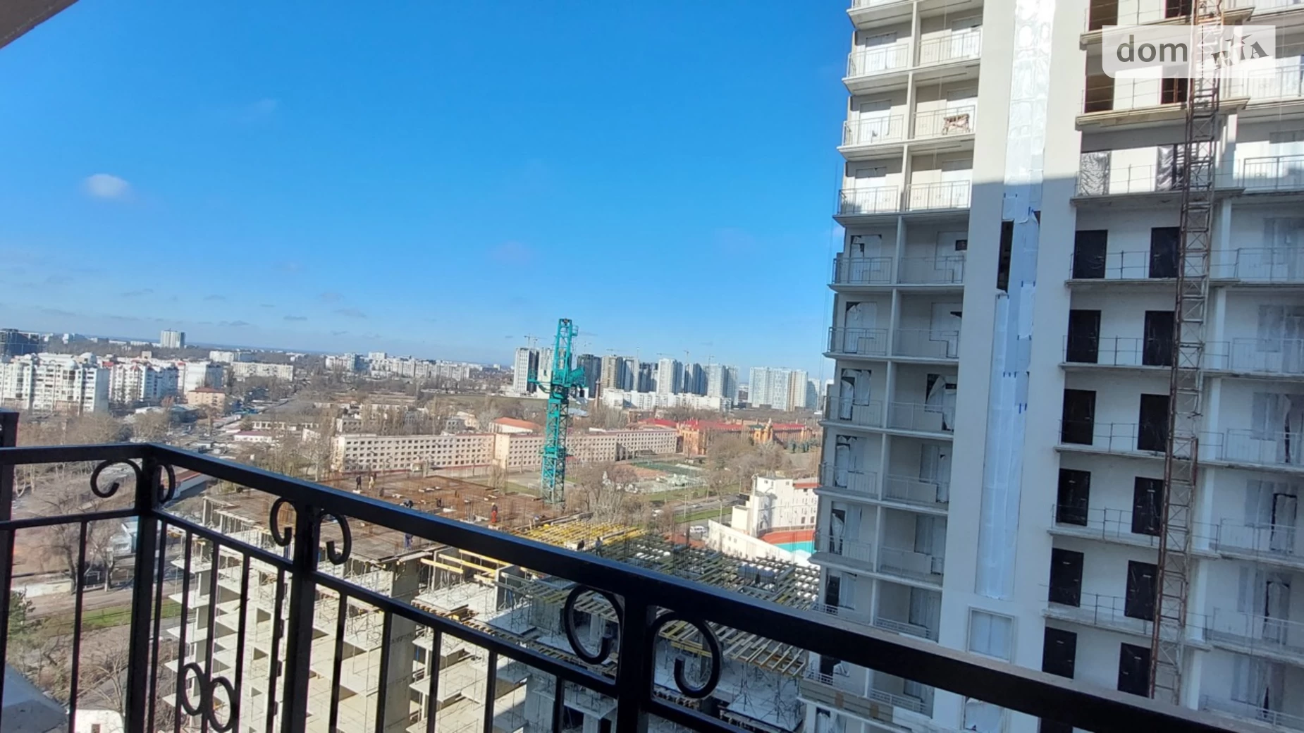 Продается 1-комнатная квартира 30 кв. м в Одессе, Фонтанская дор., 25 корпус 2