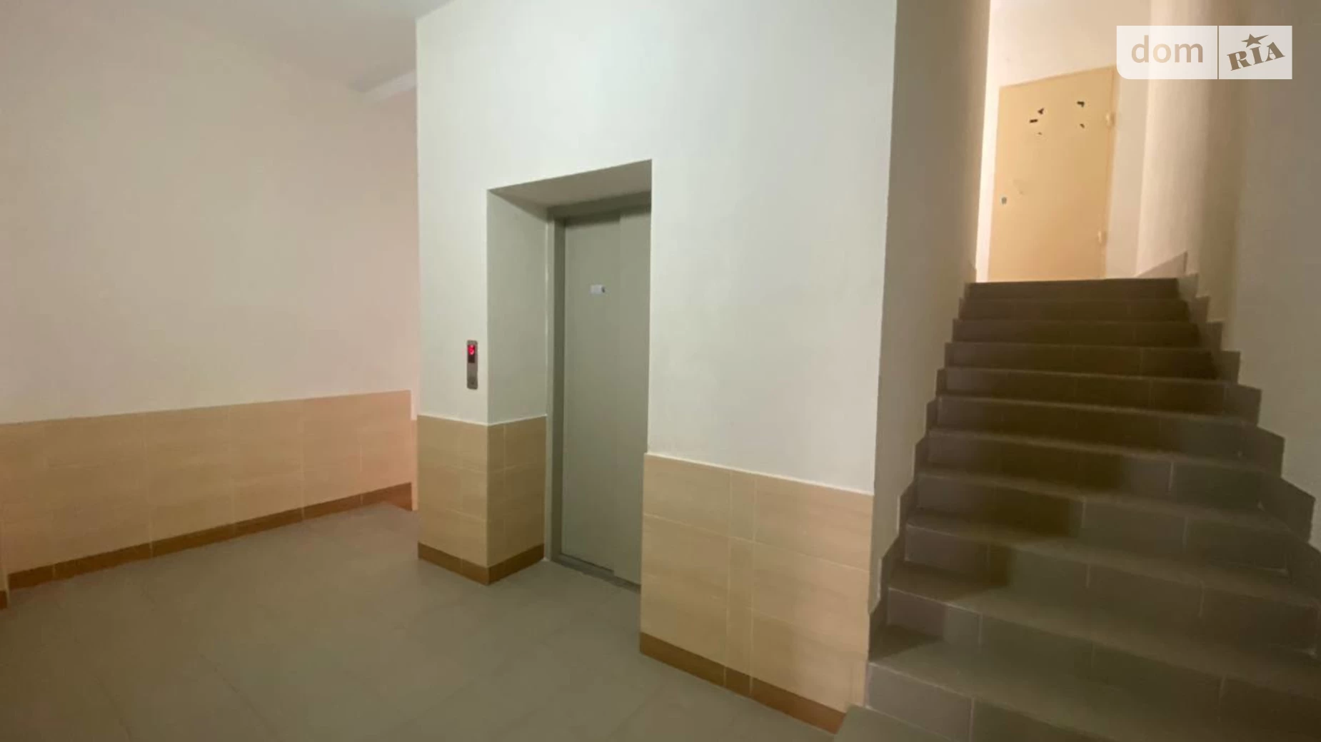 Продается 3-комнатная квартира 104 кв. м в Ивано-Франковске, ул. Бастионна, 1 - фото 3