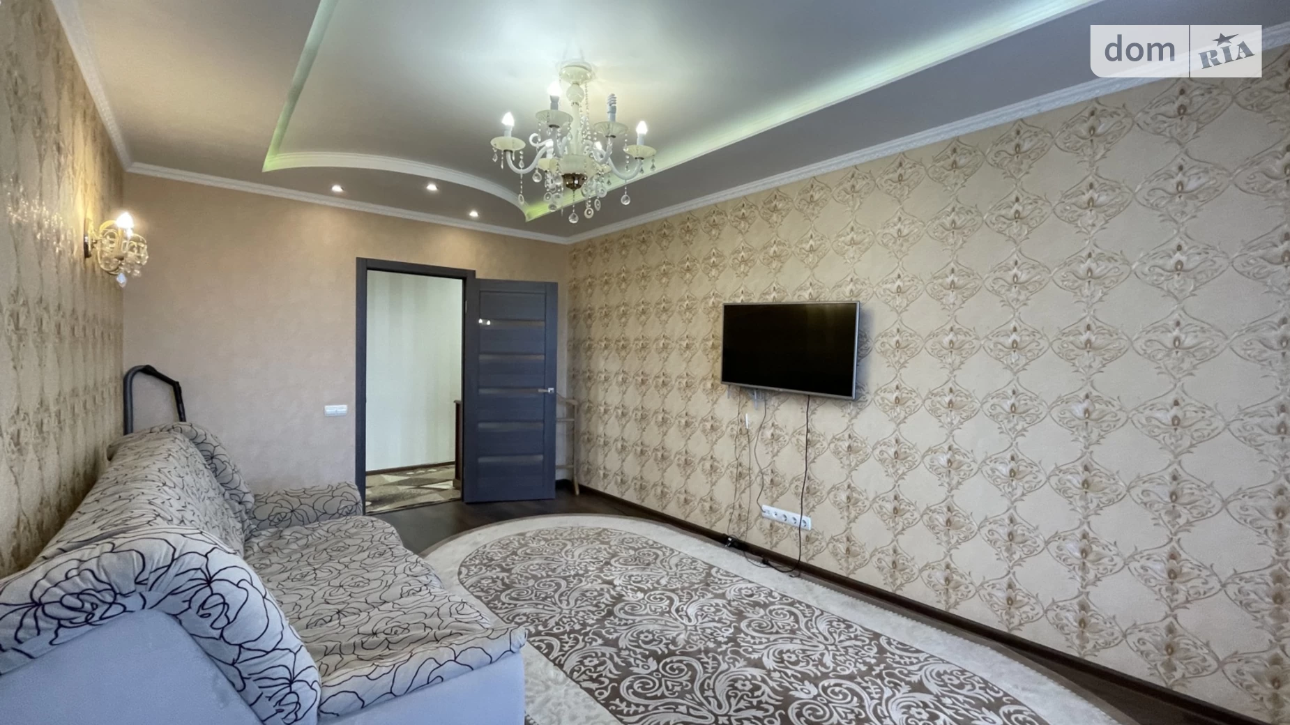 Продается 2-комнатная квартира 65.6 кв. м в Софиевской Борщаговке