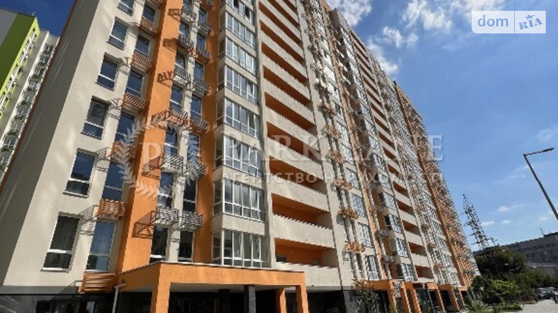 Продается 3-комнатная квартира 86 кв. м в Киеве, ул. Победы, 67