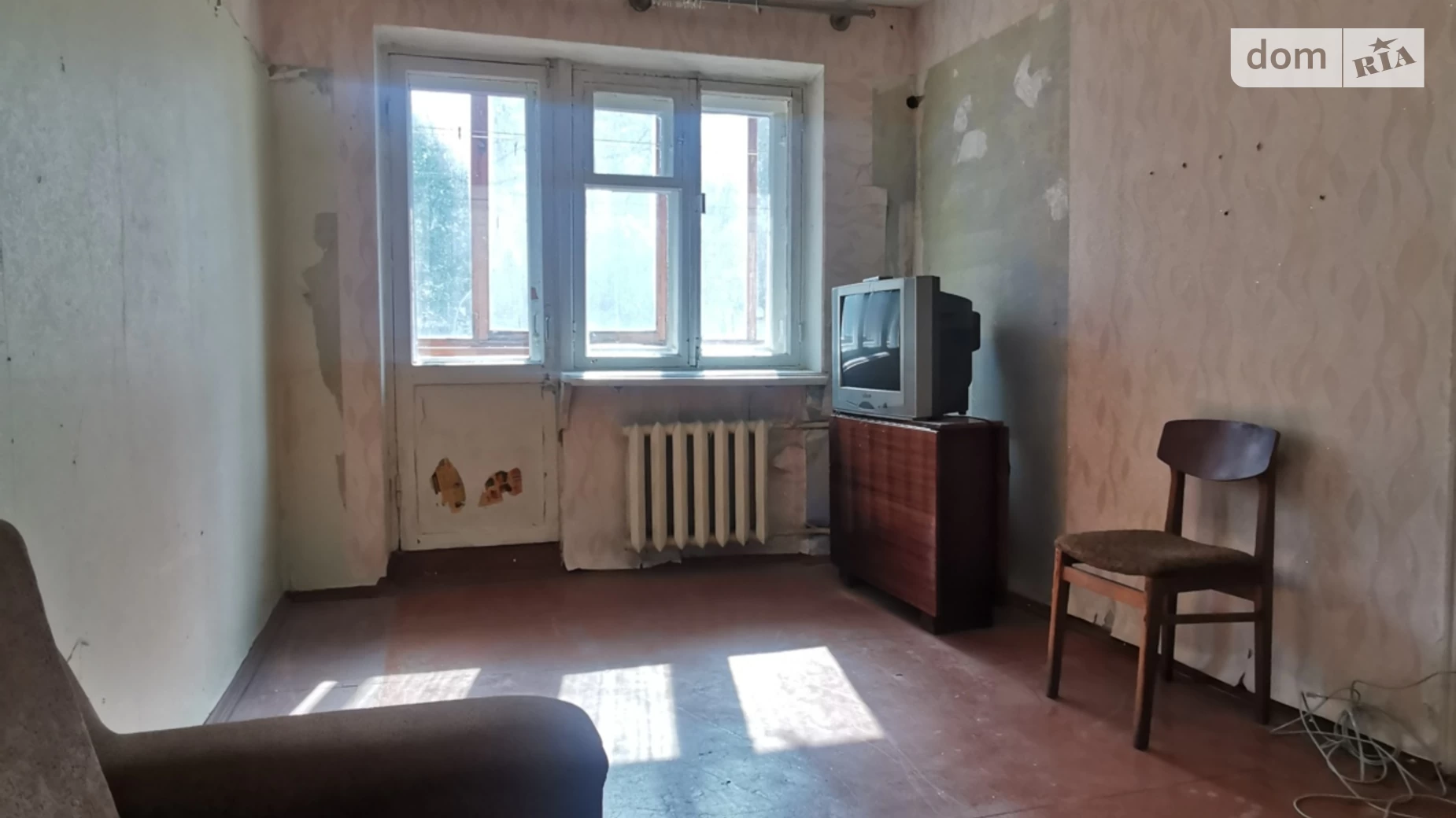 Продается 1-комнатная квартира 32 кв. м в Чернигове, ул. Толстого, 124
