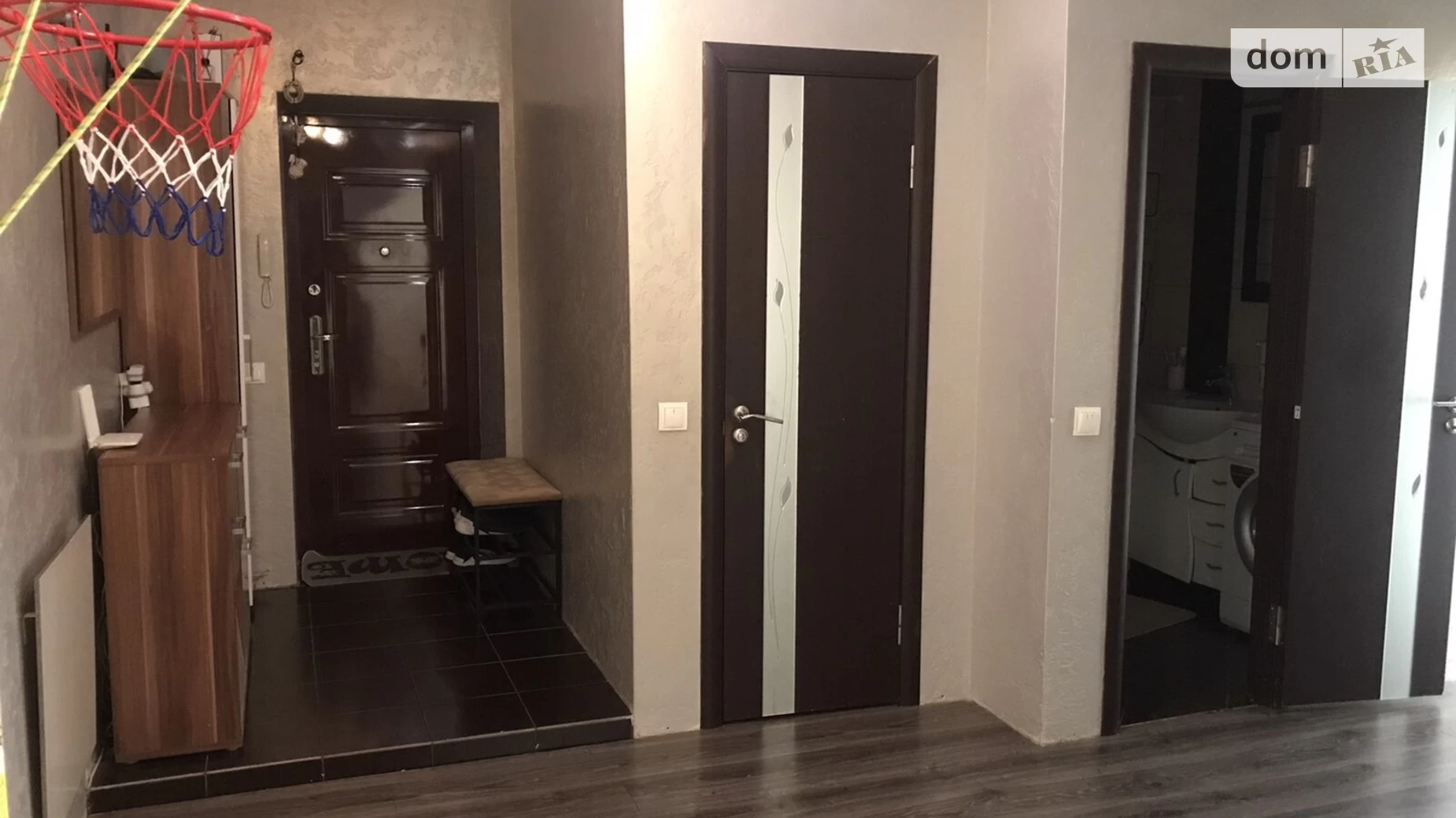 Продается 2-комнатная квартира 71 кв. м в Хмельницком