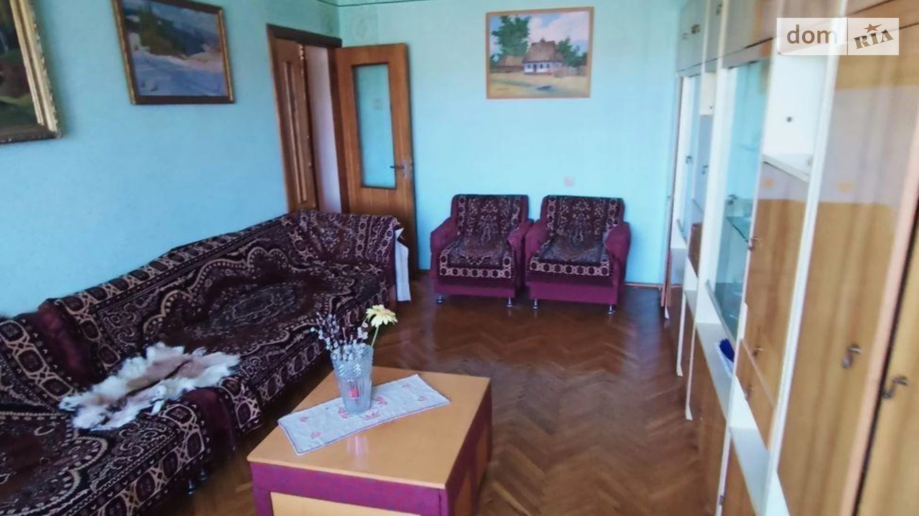 Продается 3-комнатная квартира 68 кв. м в Ужгороде, ул. 15-го батальона(Маресьева), 45