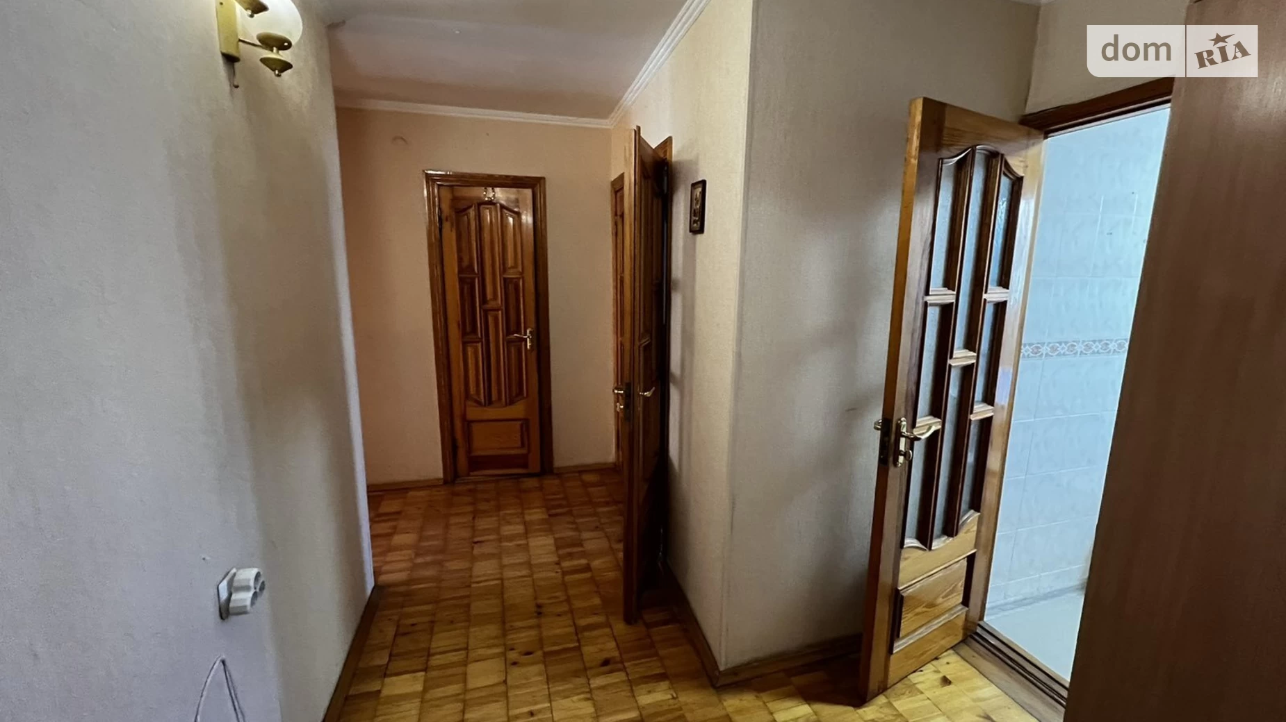 Продается 2-комнатная квартира 50 кв. м в Виннице, ул. Антонова Олега, 10А