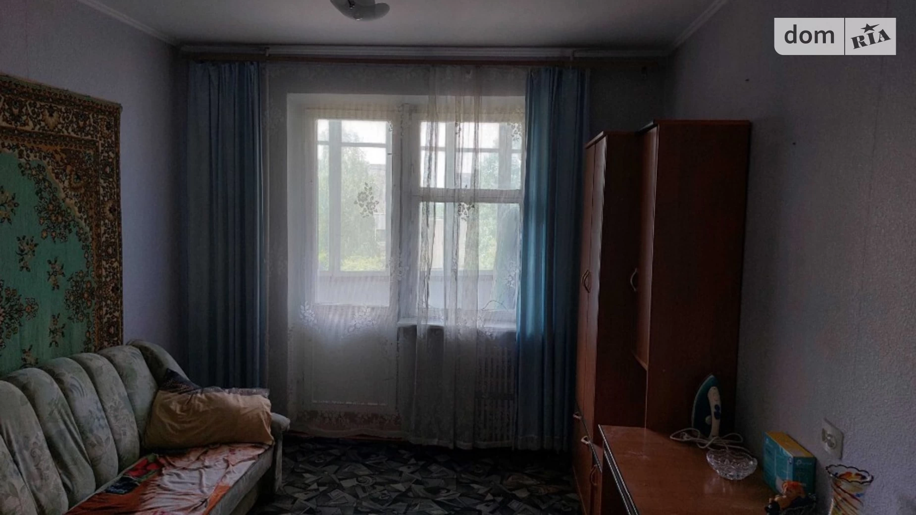 Продается 3-комнатная квартира 60 кв. м в Ровно