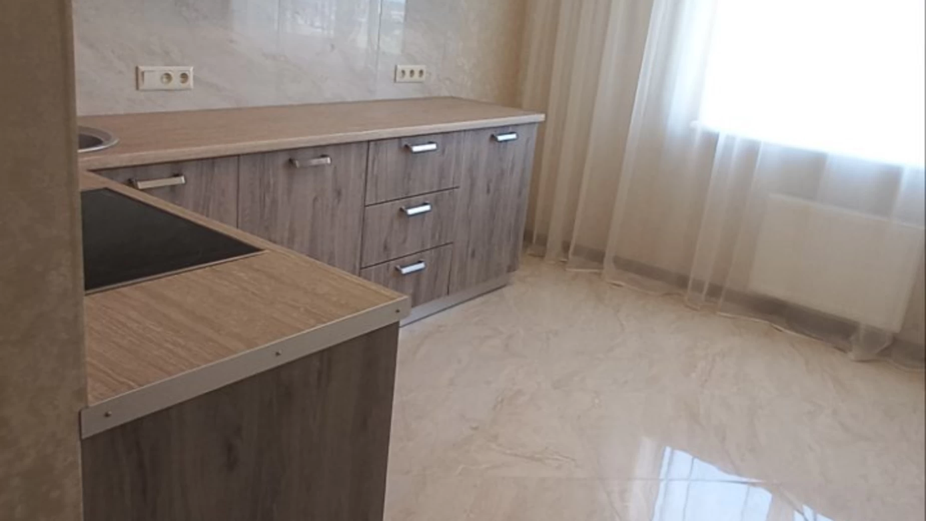 Продається 1-кімнатна квартира 43 кв. м у Крижанівка, вул. Академіка Сахарова, 3Г - фото 2