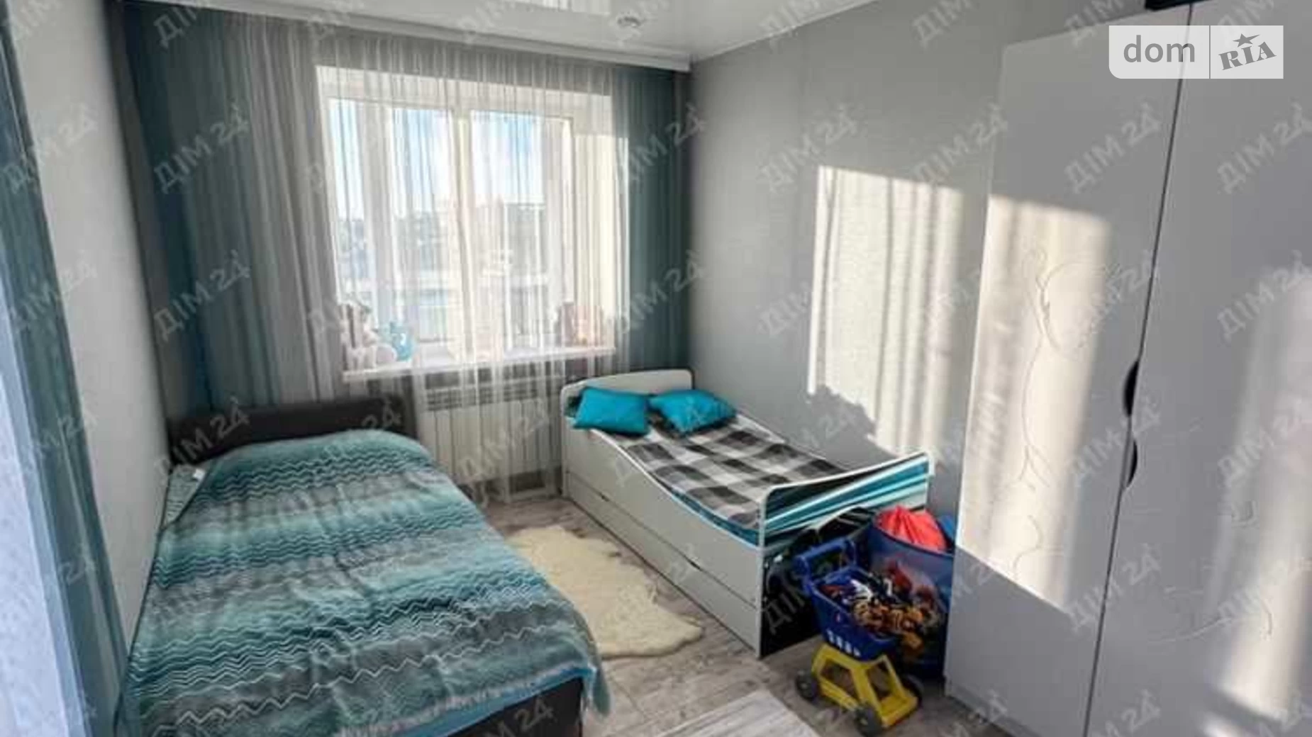Продается 3-комнатная квартира 66 кв. м в Полтаве, ул. Ивана Нечуя-Левицкого(Нечуй-Левицкого)