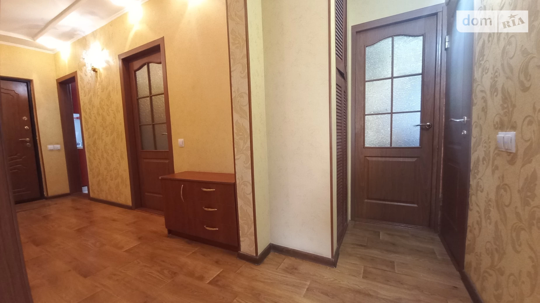 Продается 3-комнатная квартира 70 кв. м в Одессе, ул. Академика Заболотного, 42 - фото 4