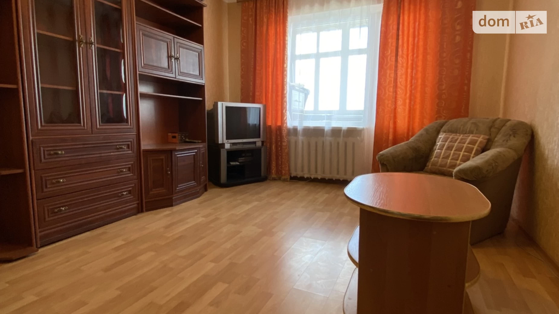 Продается 2-комнатная квартира 49 кв. м в Хмельницком, ул. Хмельницкого Богдана, 6