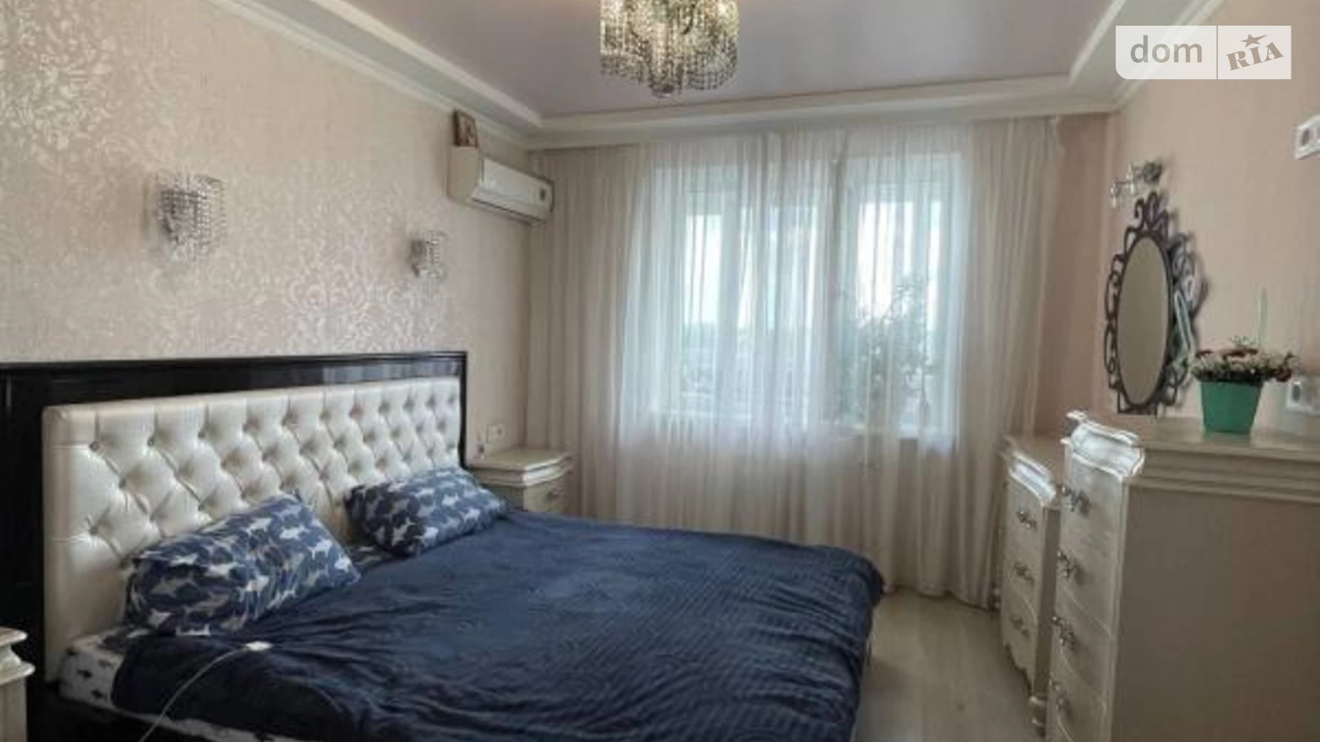 Продается 2-комнатная квартира 60 кв. м в Одессе, ул. Академика Вильямса