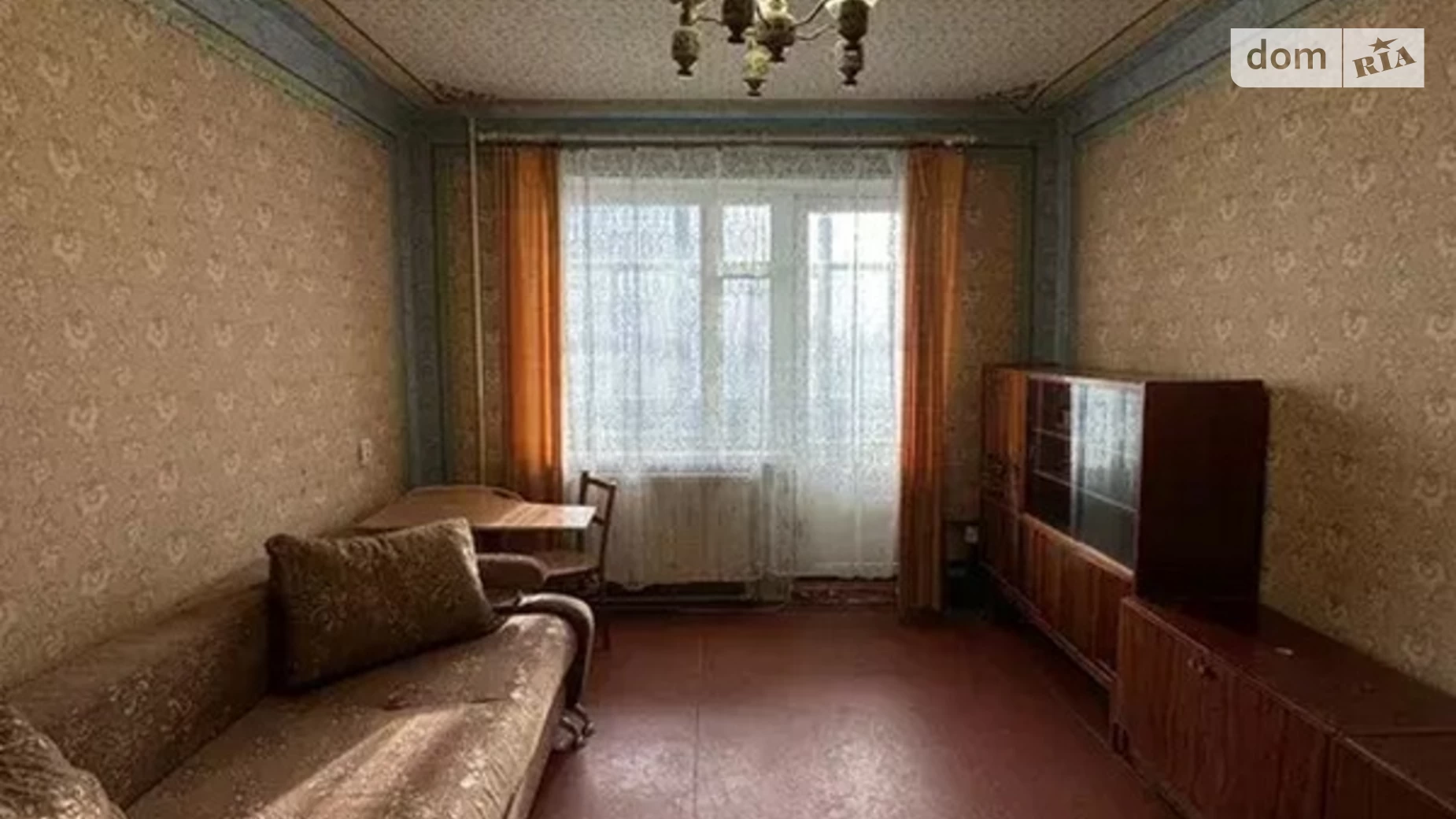 Продається 2-кімнатна квартира 49 кв. м у Кам'янському, просп. Наддніпрянський