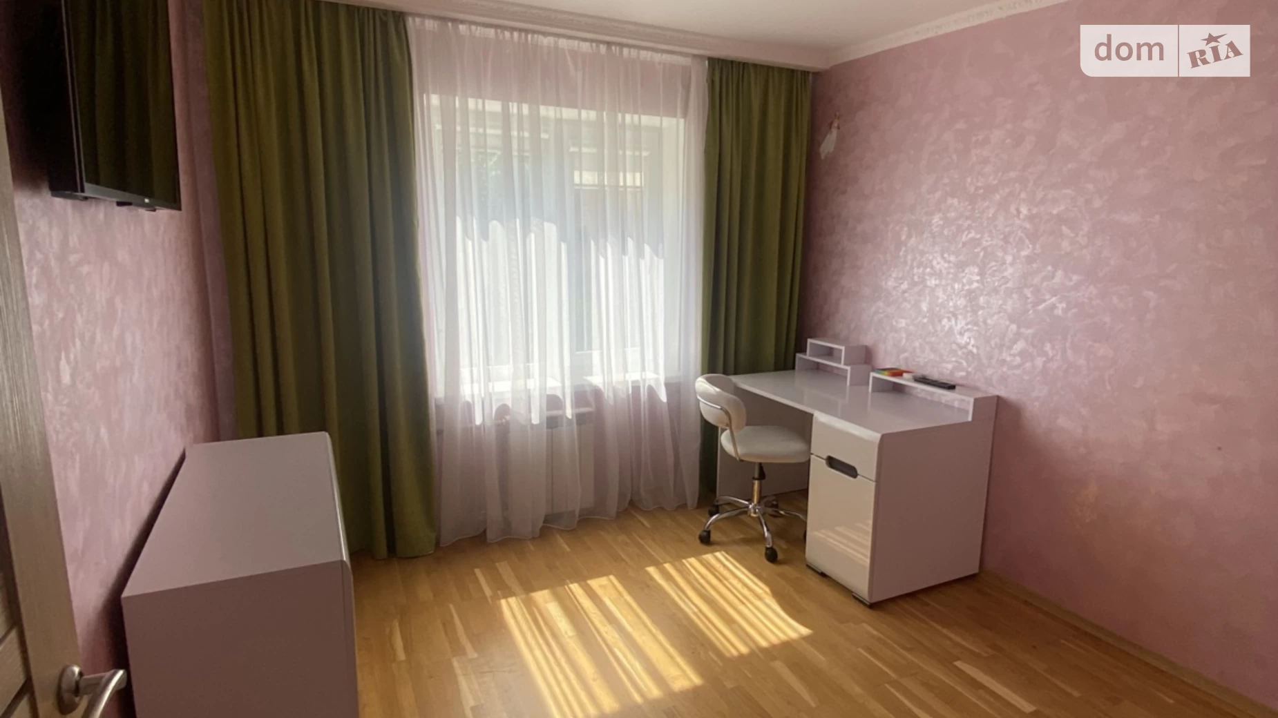 3-комнатная квартира 68 кв. м в Запорожье