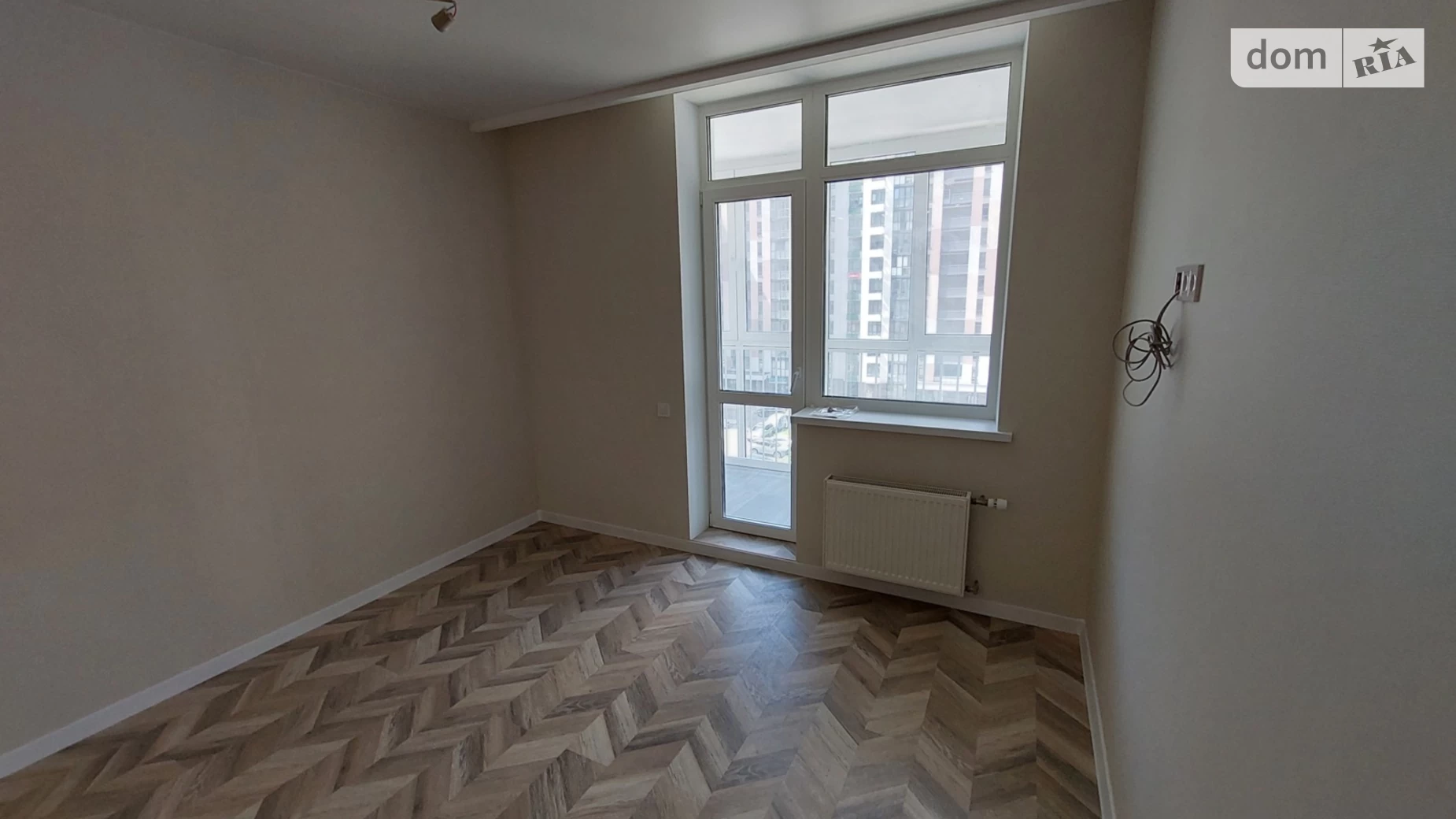 Продається 1-кімнатна квартира 41 кв. м у Києві