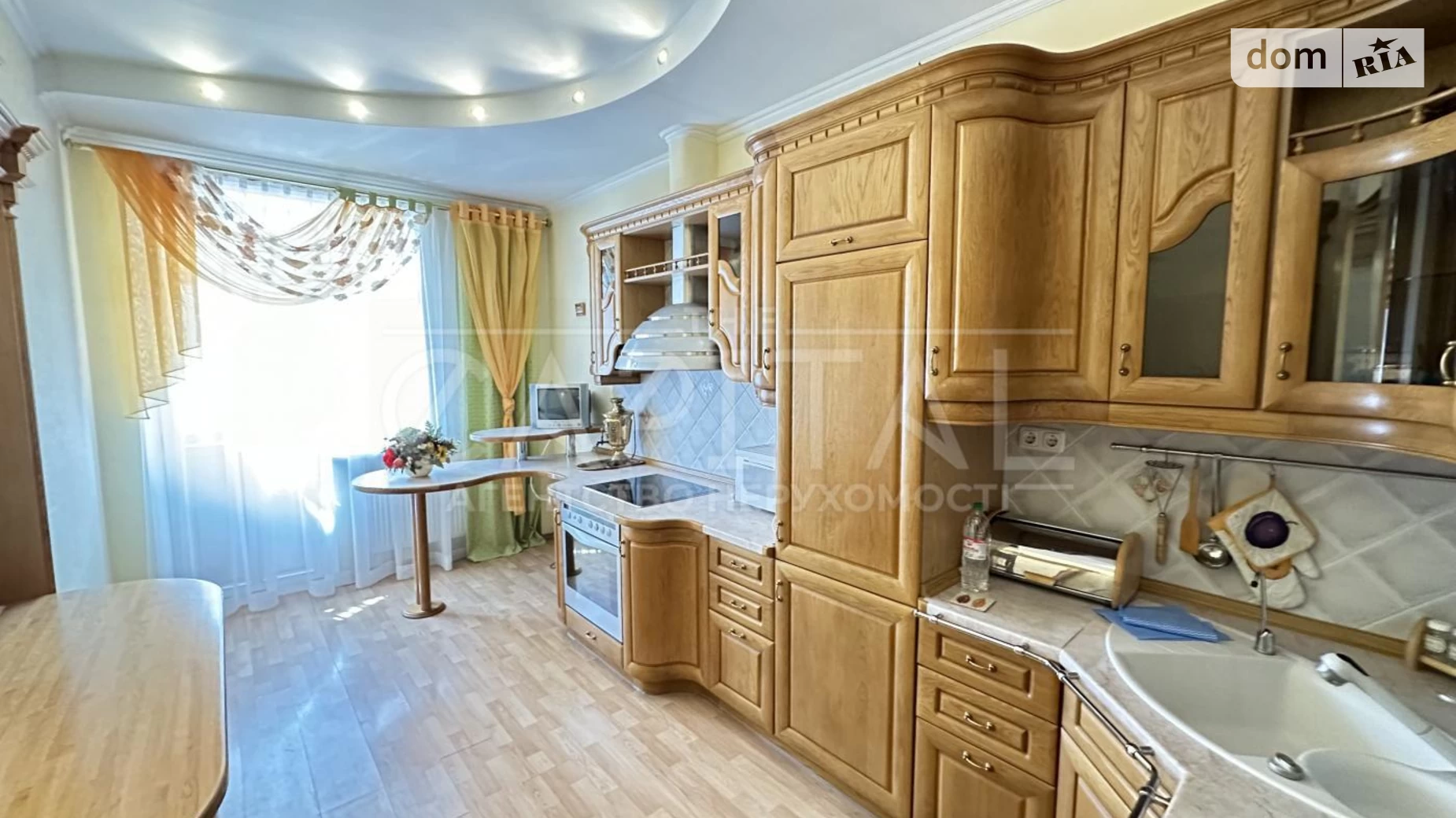 Продается 6-комнатная квартира 175 кв. м в Киеве, ул. Бульварно-Кудрявская, 11А