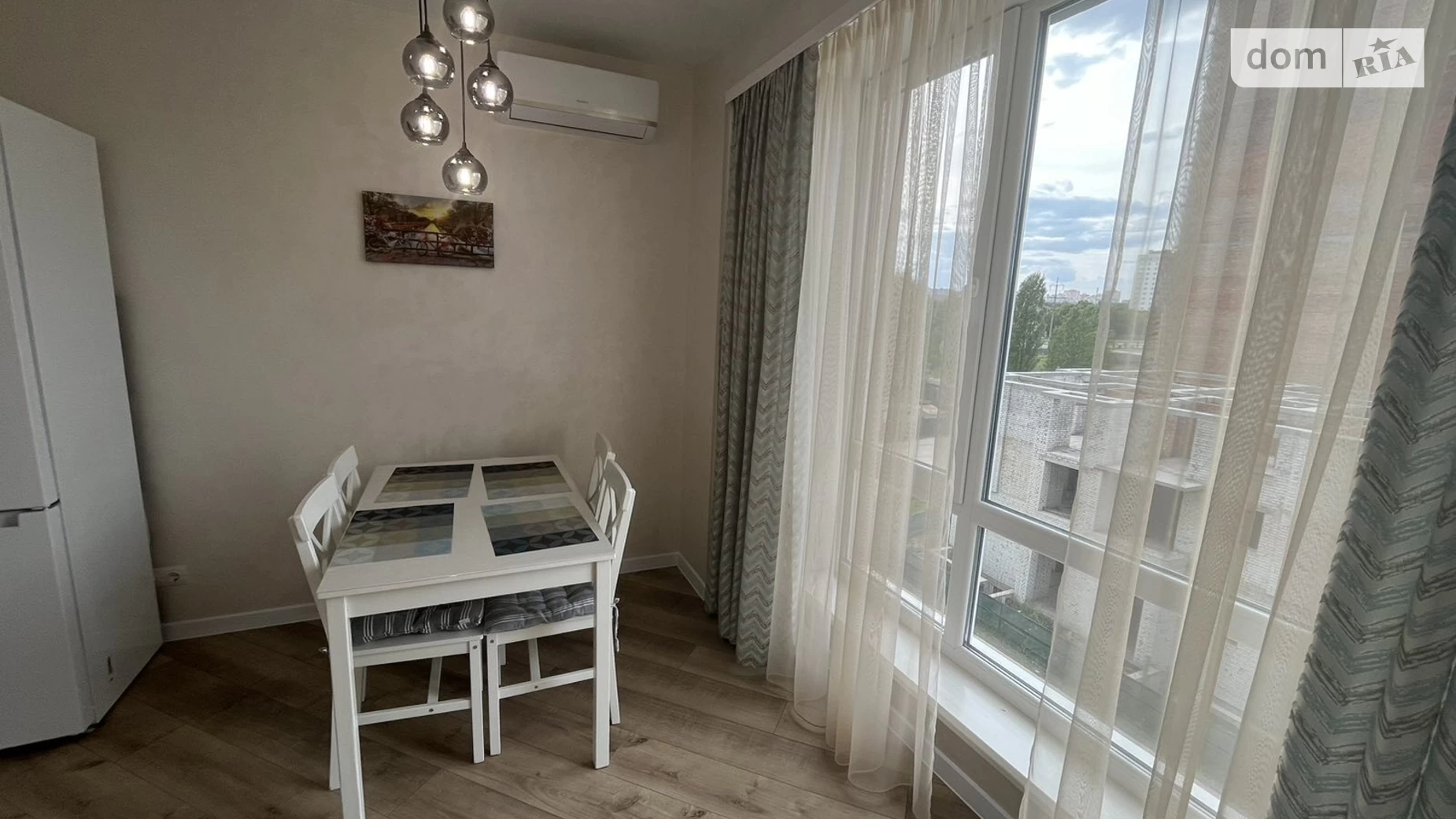 Продается 1-комнатная квартира 33 кв. м в Буче, ул. Ивана Кожедуба, 8А