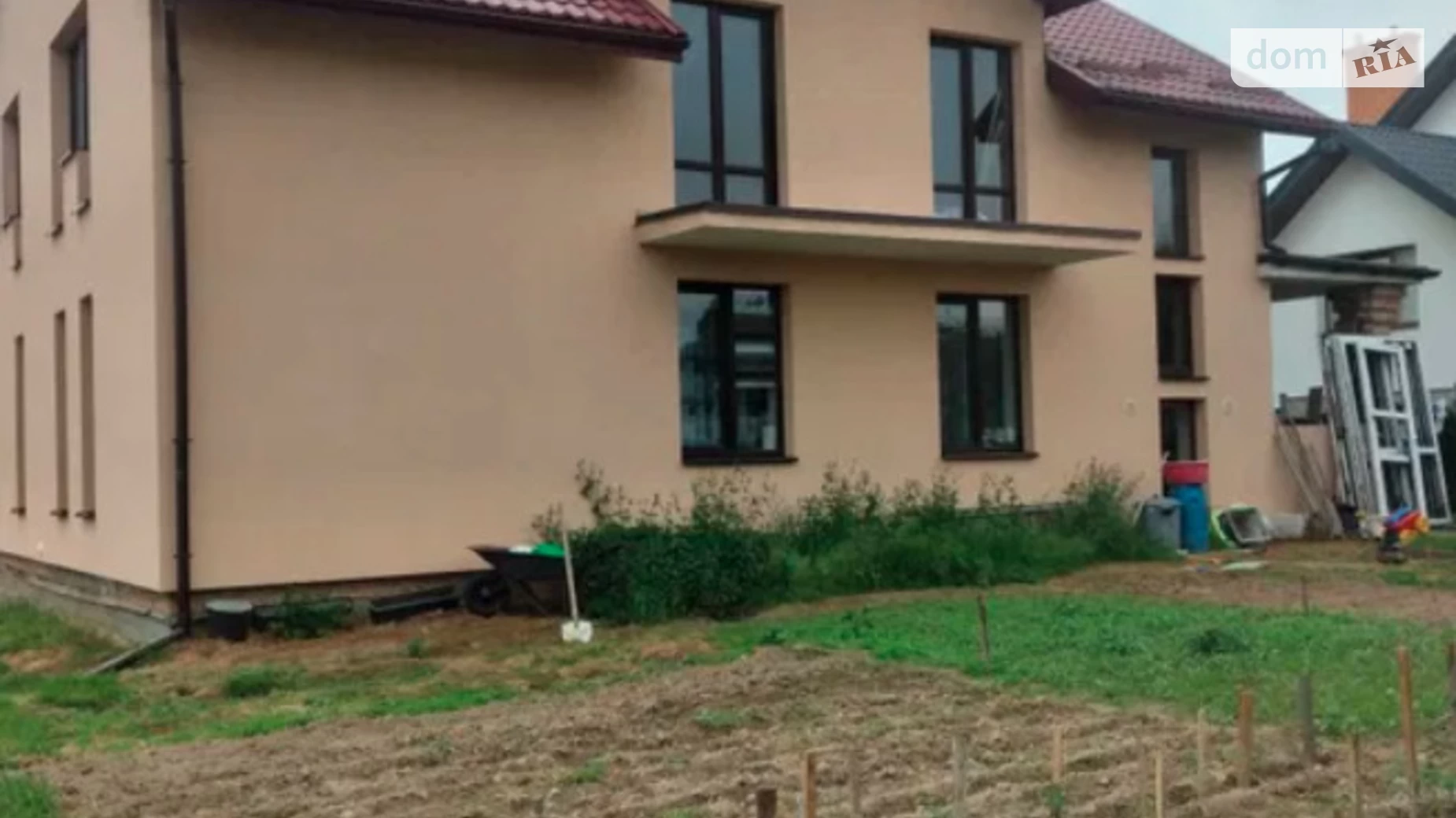 Продается дом на 2 этажа 280 кв. м с гаражом, цена: 210000 $ - фото 2