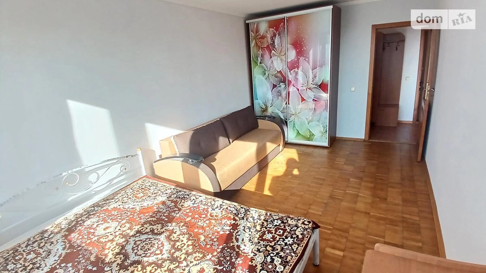 Продается 1-комнатная квартира 34.7 кв. м в Киеве, ул. Князя Романа Мстиславича(Генерала Жмаченко), 16