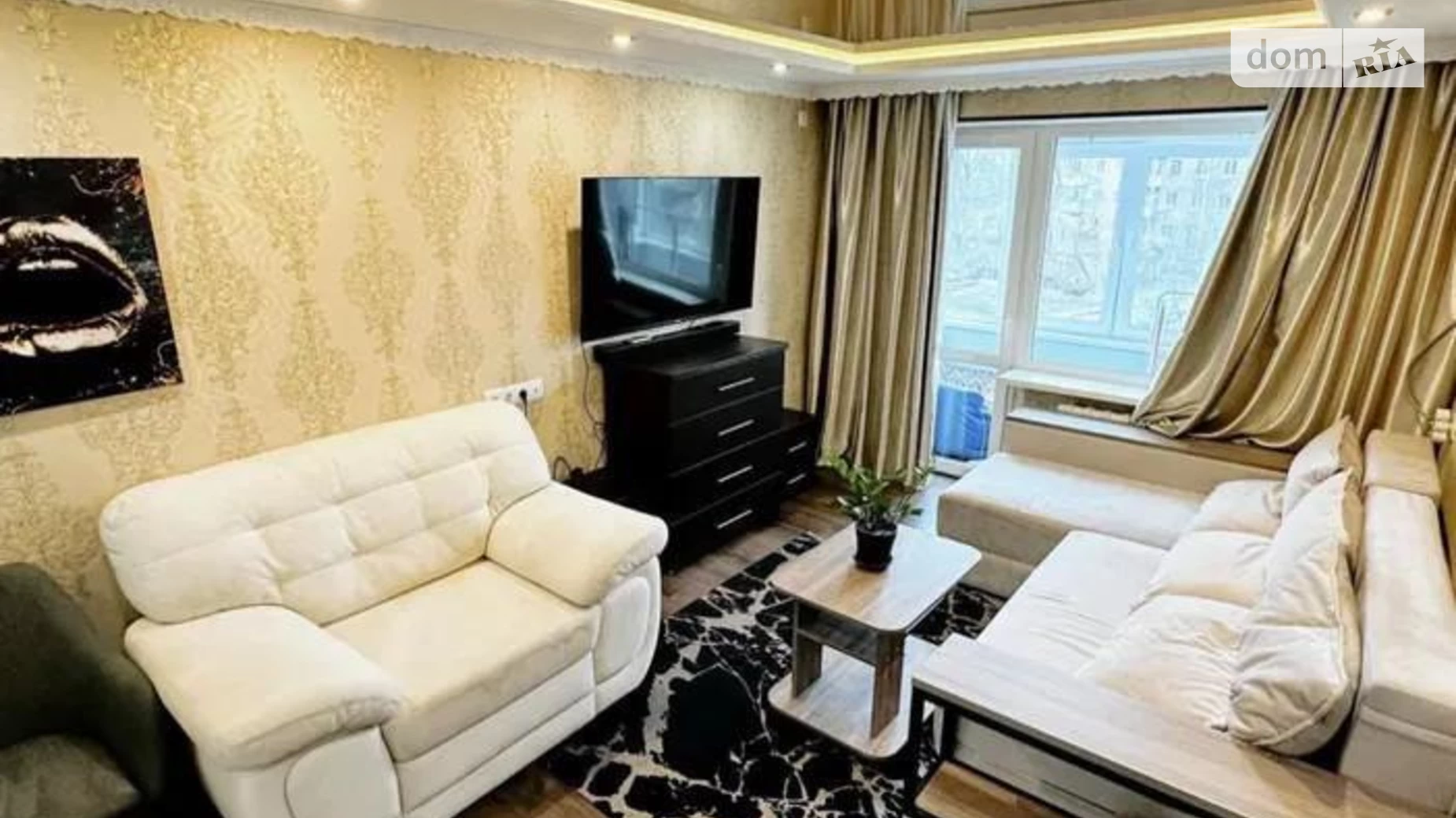 Продается 1-комнатная квартира 36 кв. м в Полтаве, ул. Макаренко, 4 - фото 2