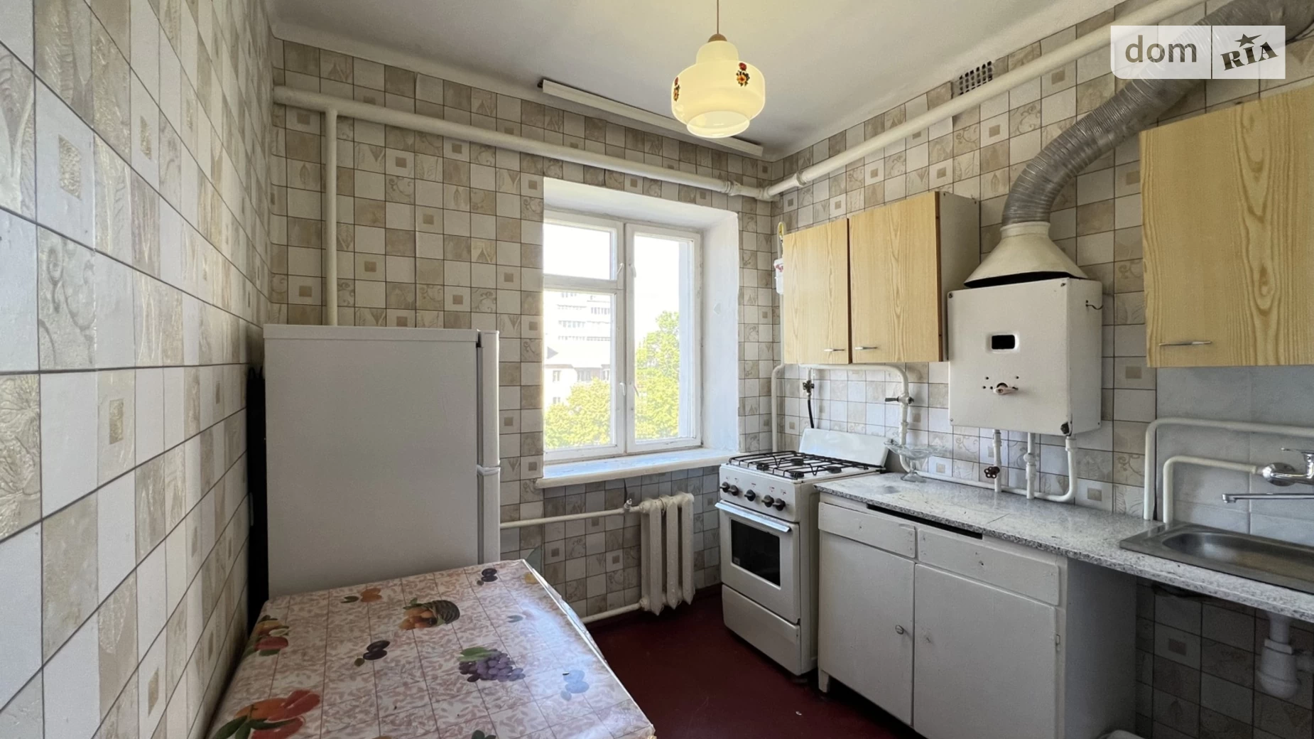 Продается 1-комнатная квартира 30 кв. м в Виннице, ул. Киевская