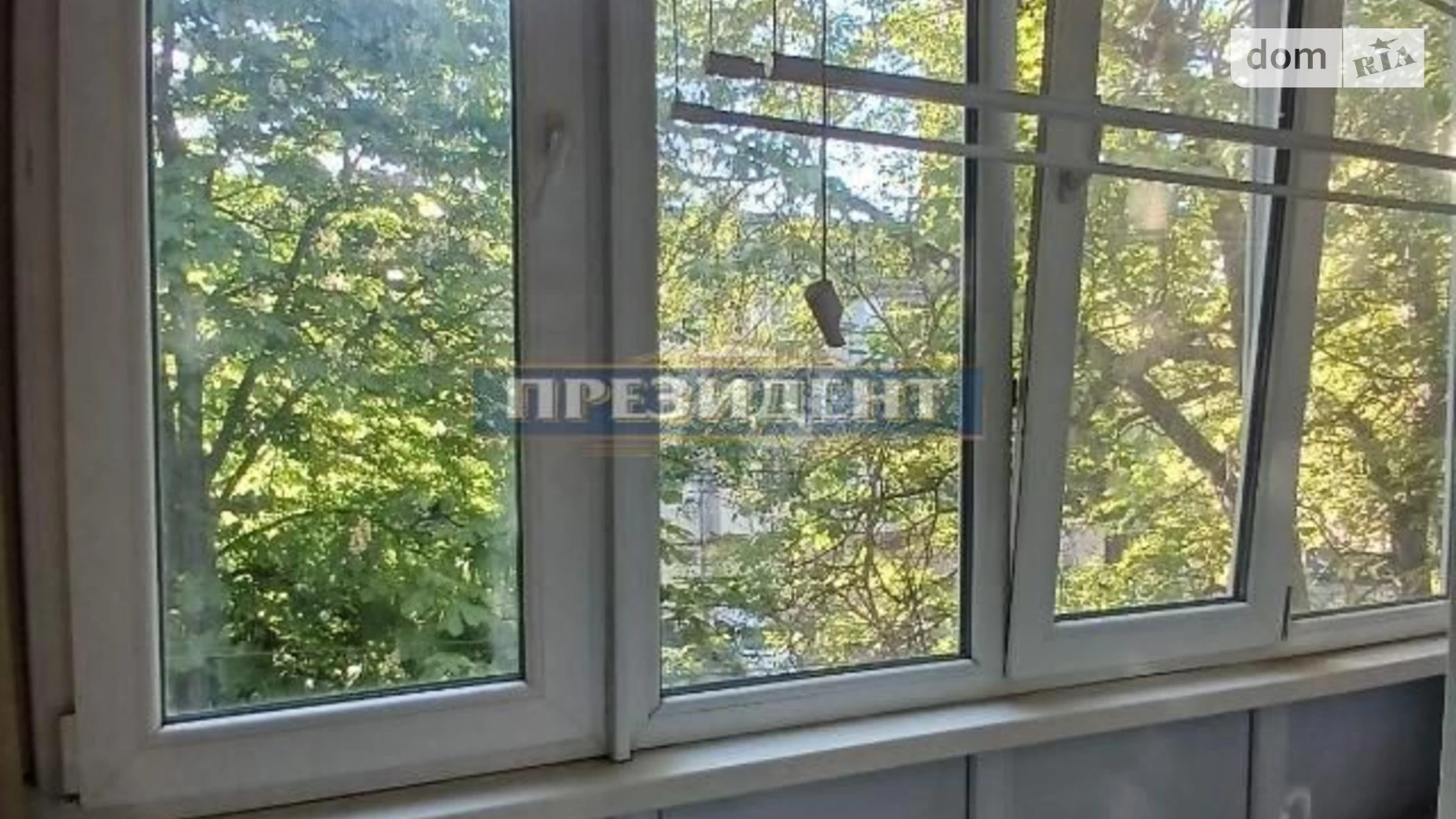 Продается 2-комнатная квартира 46 кв. м в Одессе, ул. Героев обороны Одессы