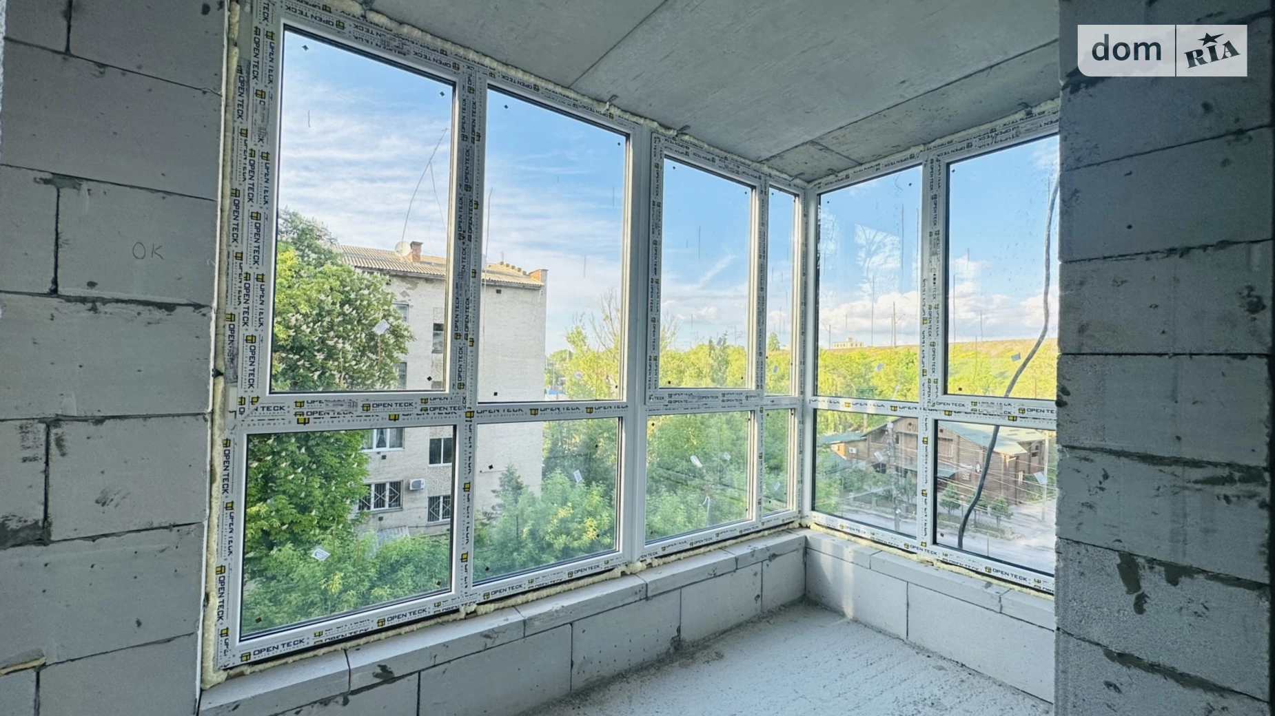 Продается 1-комнатная квартира 44 кв. м в Виннице, ул. Привокзальная, 30А