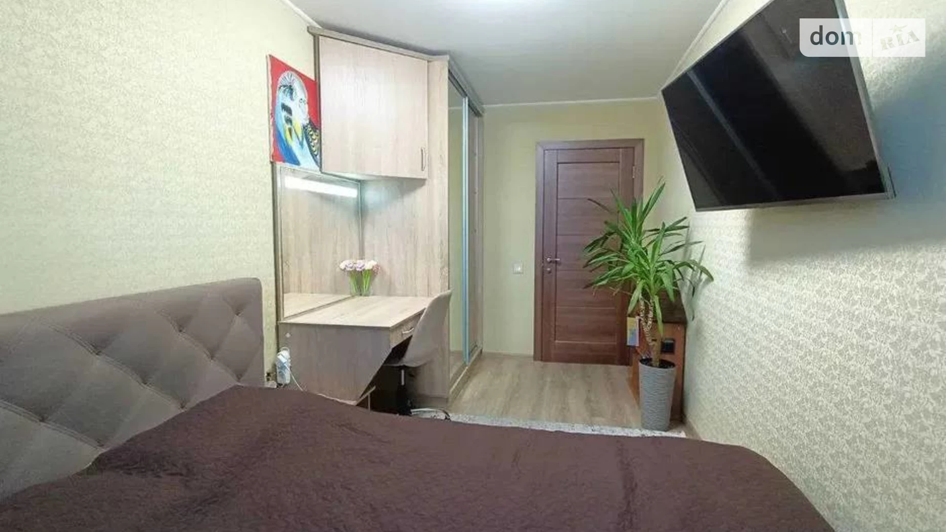 Продается 3-комнатная квартира 55 кв. м в Ивано-Франковске, бул. Северный, 10 - фото 2