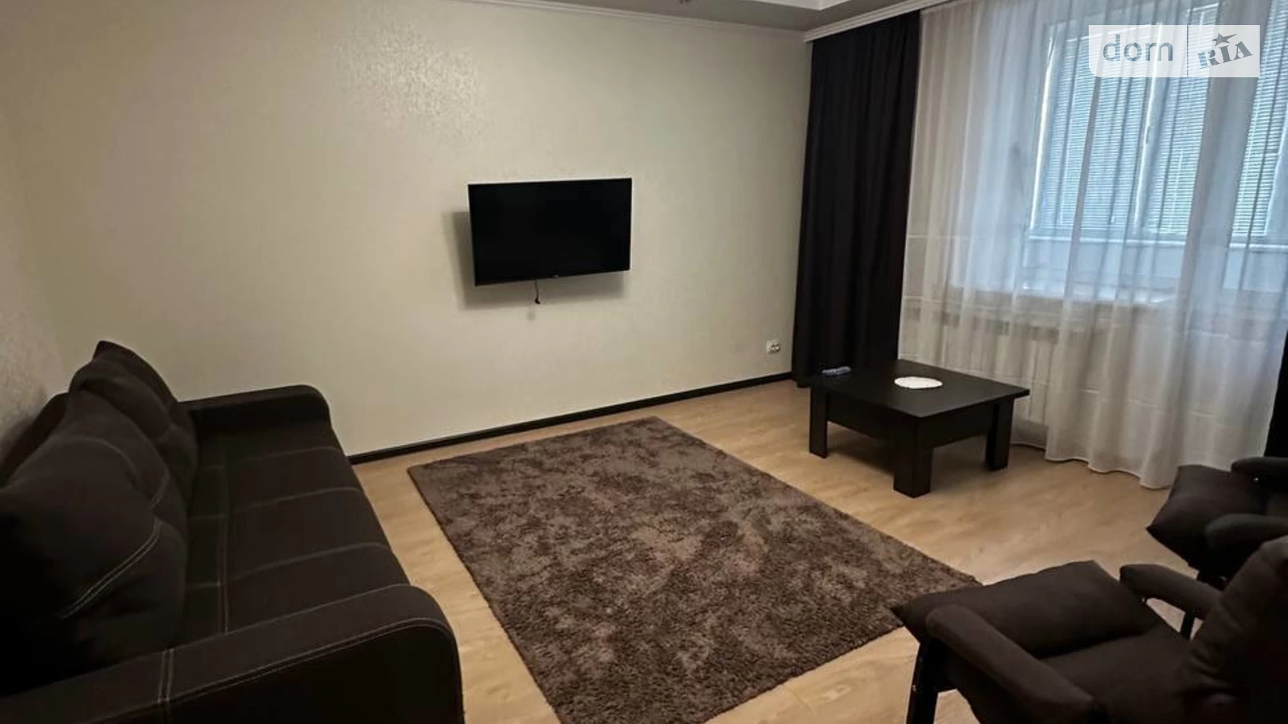 Продается 2-комнатная квартира 75 кв. м в Хмельницком