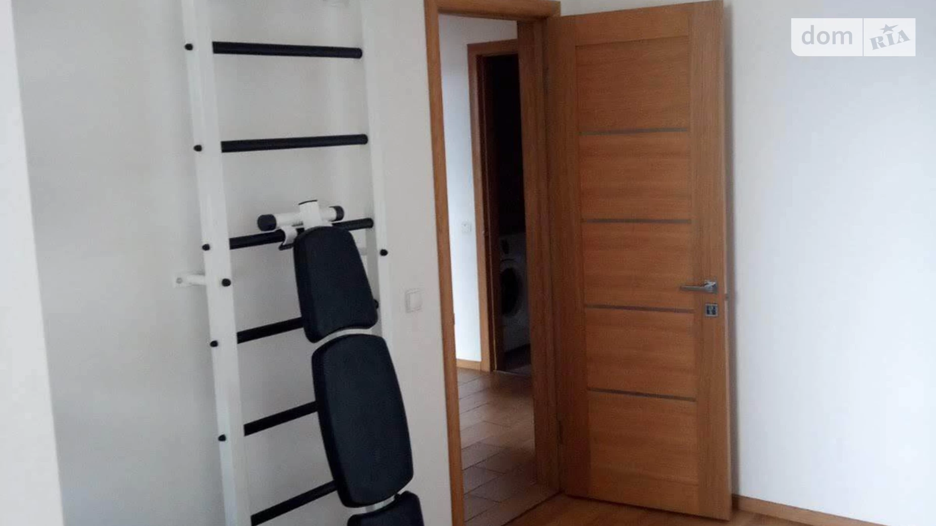 Продается 2-комнатная квартира 78 кв. м в Киеве, ул. Драгоманова, 40З - фото 3