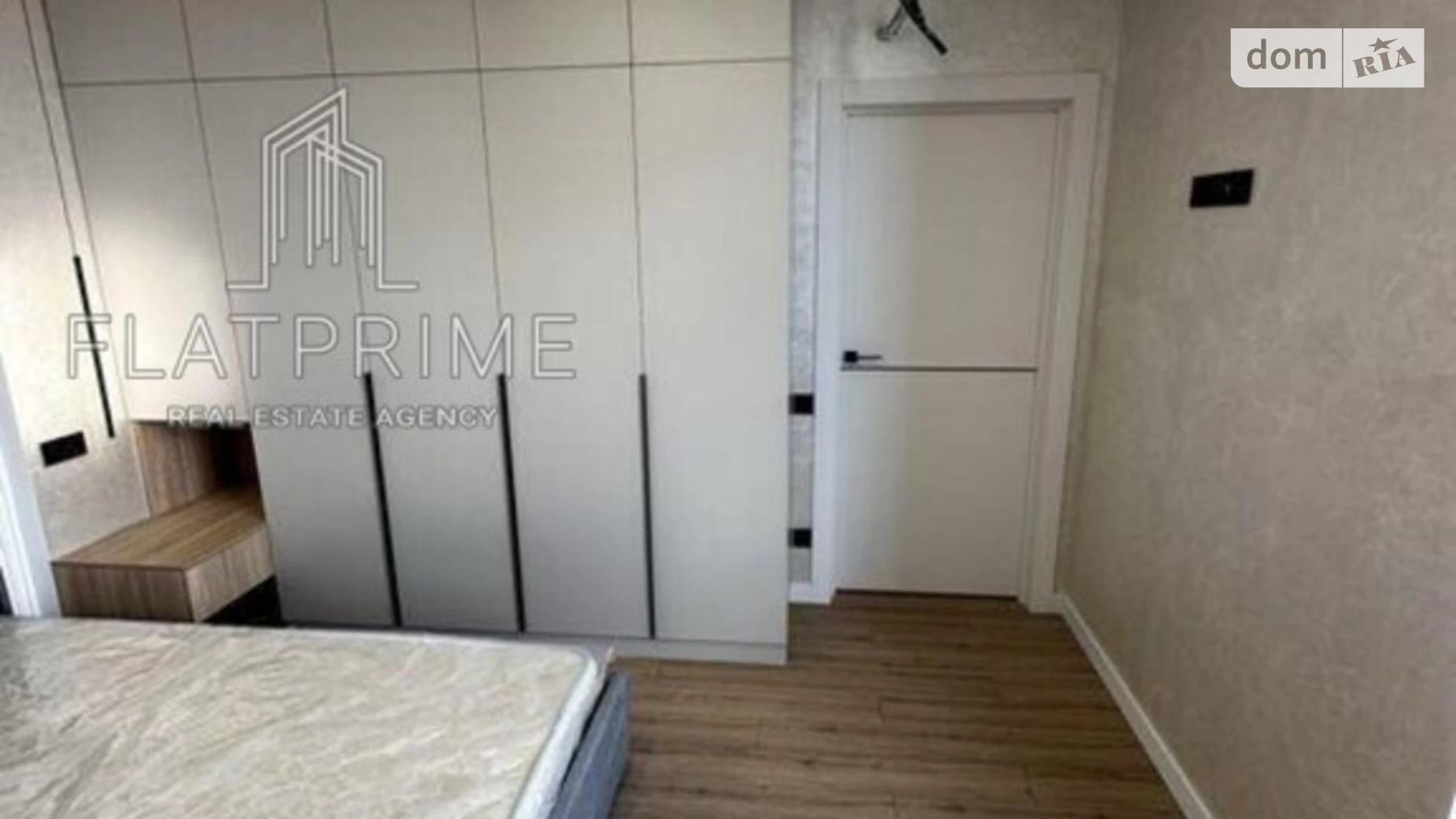 Продается 1-комнатная квартира 40 кв. м в Киеве, просп. Европейского Союза(Правды), 44 - фото 3