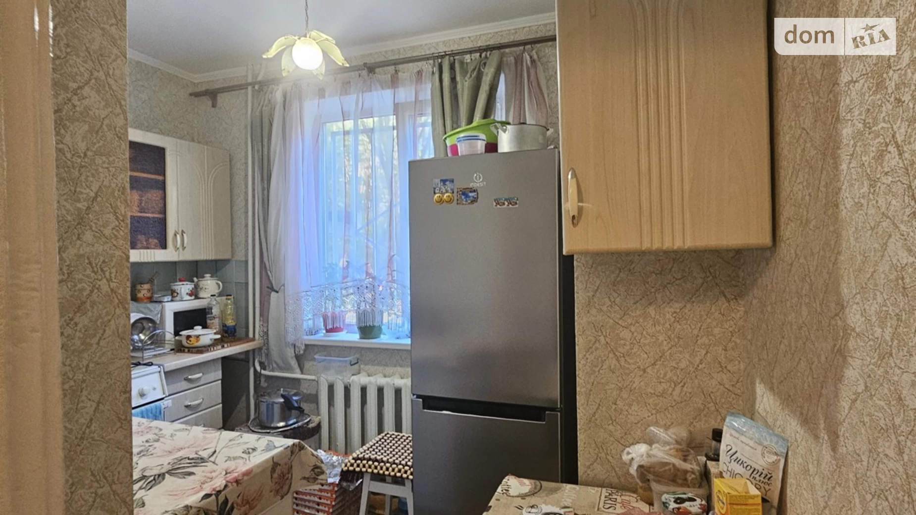 Продается 1-комнатная квартира 33 кв. м в Черновцах