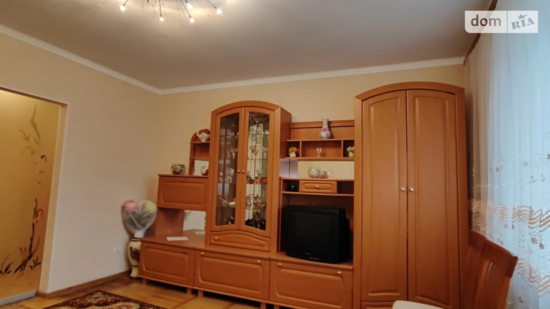 Продается 2-комнатная квартира 50 кв. м в Житомире, вул. Киевская