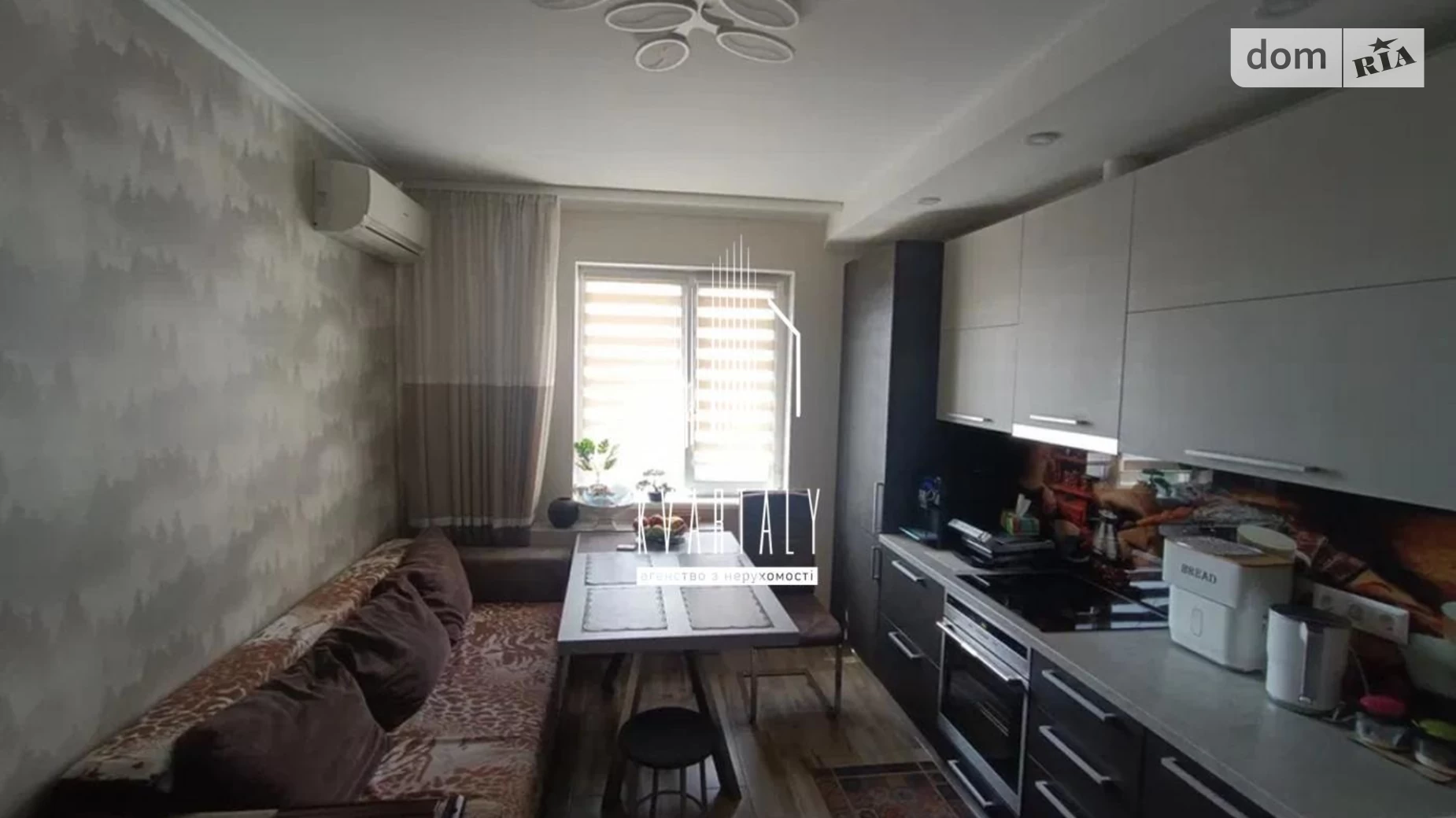 Продается 3-комнатная квартира 100 кв. м в Киеве, просп. Василия Порика, 7Б - фото 2