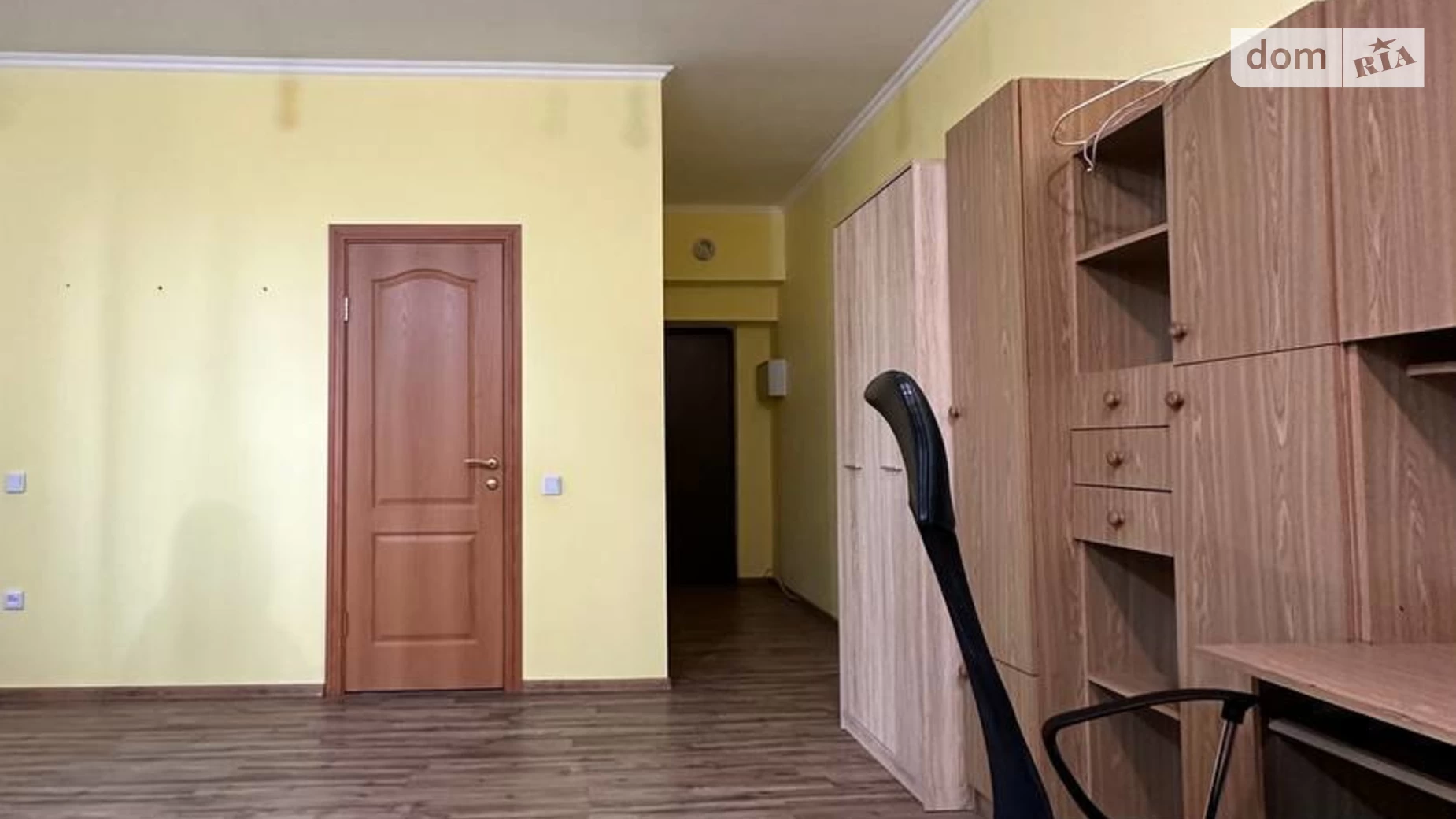 Продается 2-комнатная квартира 50 кв. м в Ирпене, ул. Ерощенко, 12З - фото 2