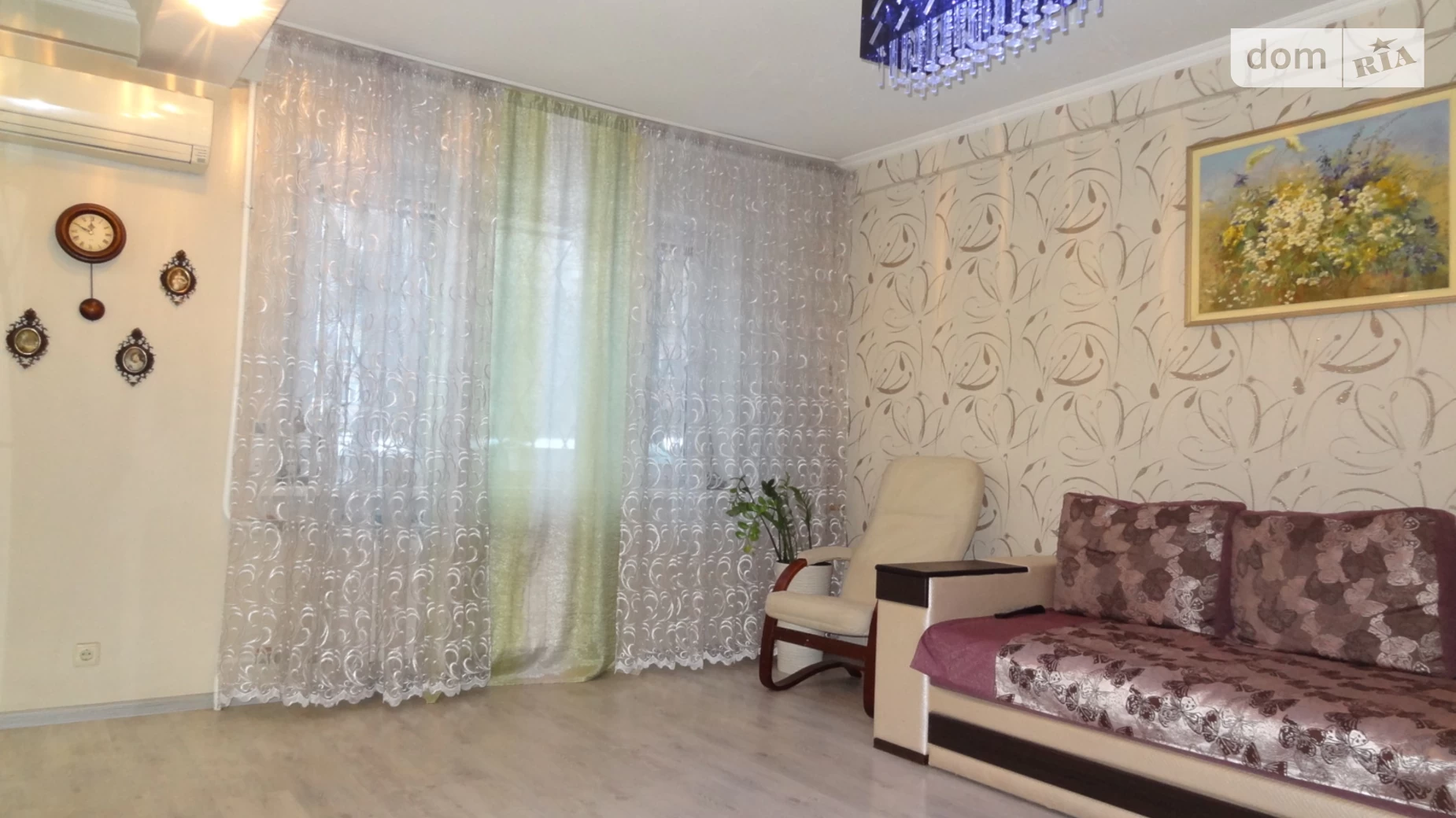 Продается 2-комнатная квартира 47 кв. м в Киеве, ул. Белорусская