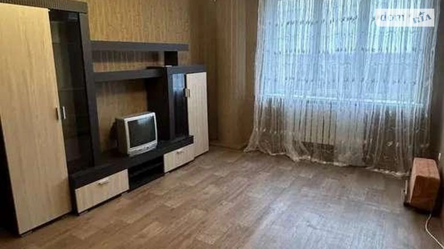 Продается 1-комнатная квартира 42 кв. м в Харькове, просп. Юбилейный, 61Д