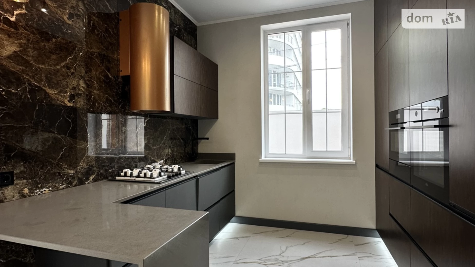 Продается дом на 3 этажа 232 кв. м с мансардой, цена: 350000 $ - фото 3