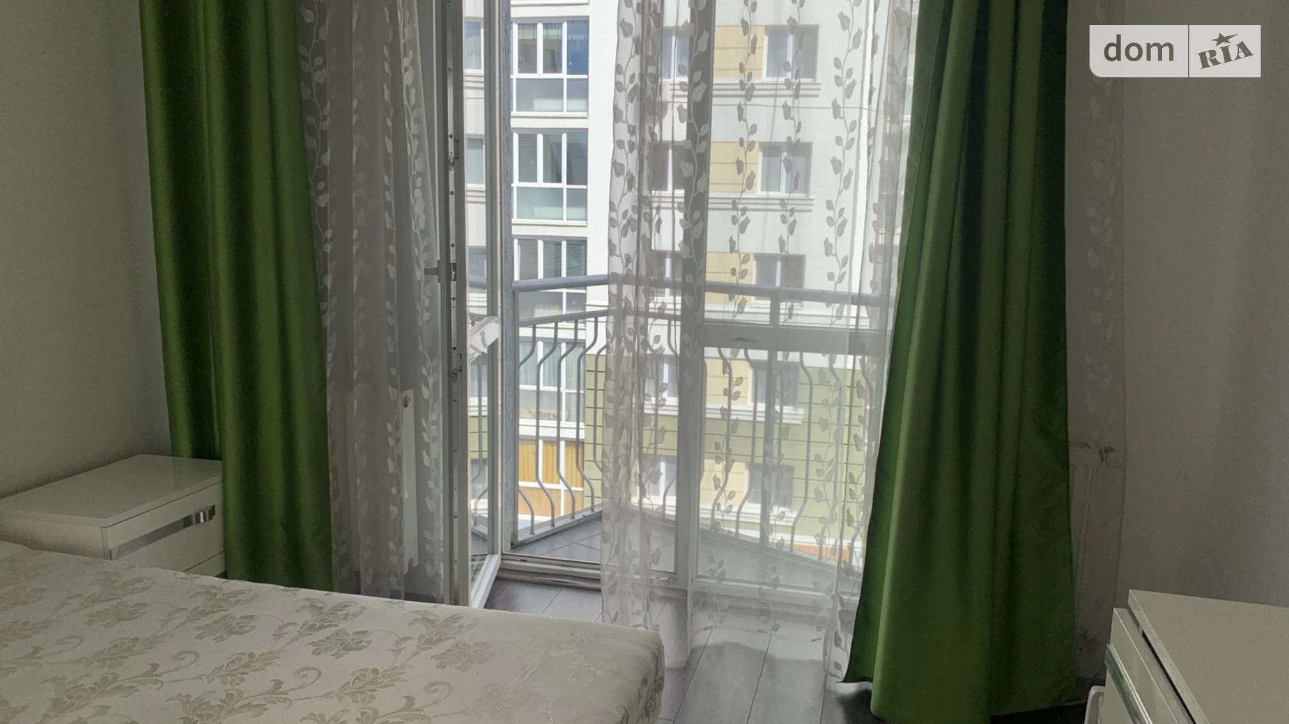 Продается 2-комнатная квартира 55.7 кв. м в Ивано-Франковске, ул. Ивасюка - фото 2