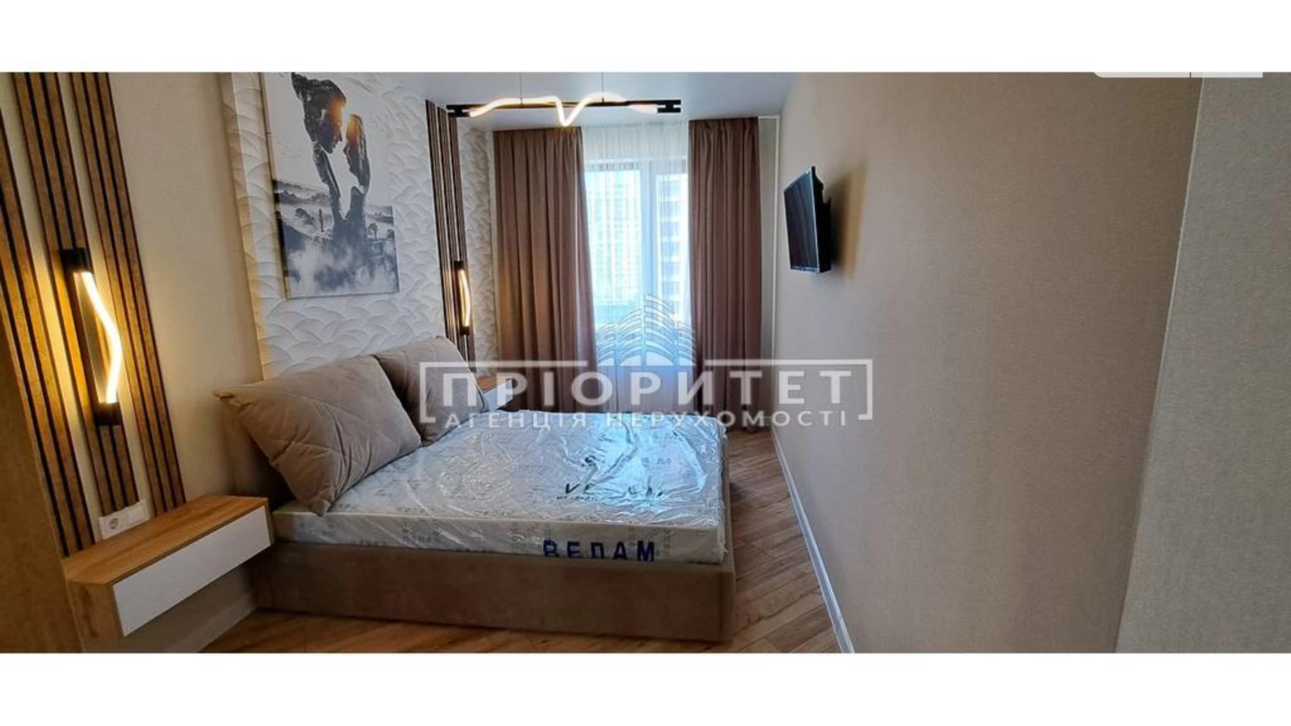 Продается 1-комнатная квартира 41 кв. м в Одессе, ул. Генуэзская