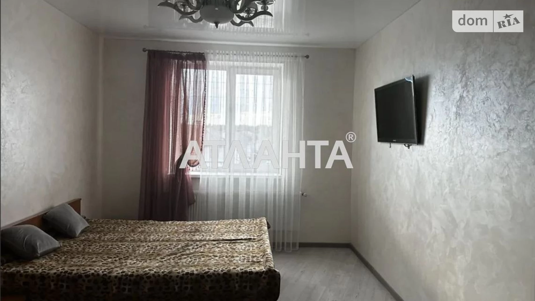 Продається 1-кімнатна квартира 48.8 кв. м у Вінниці, вул. Одеська