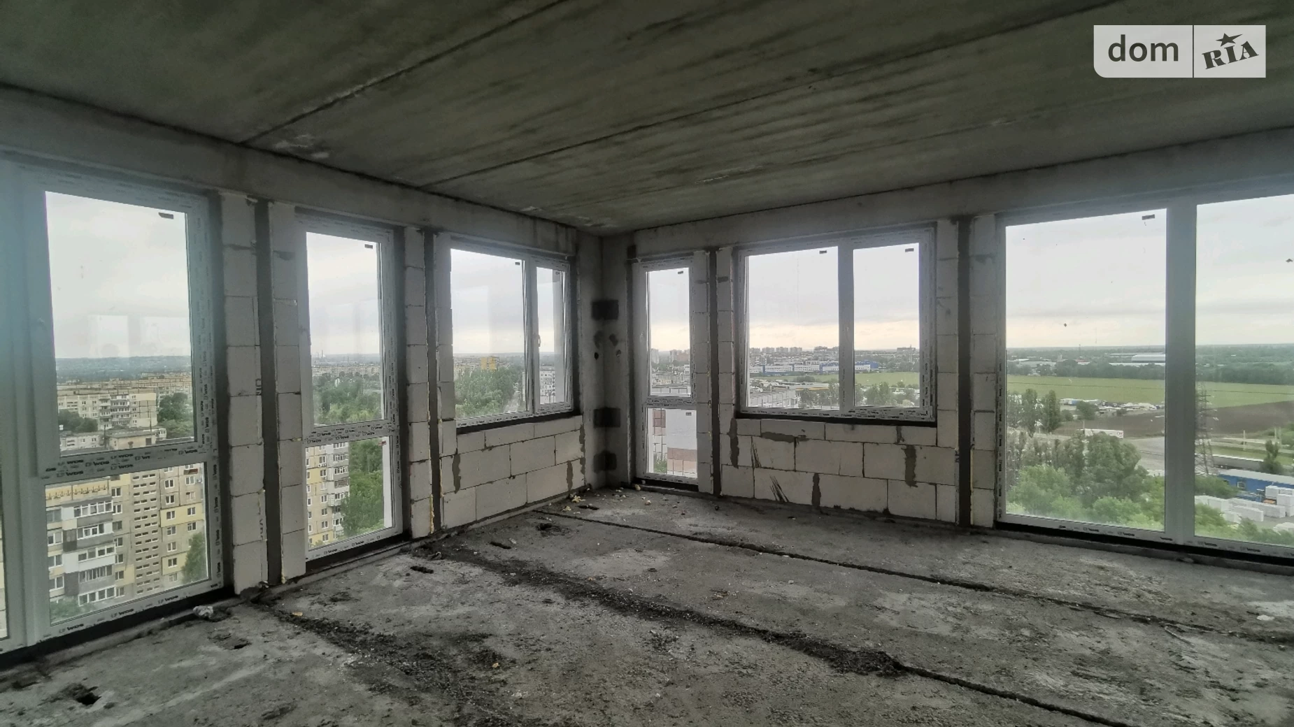 Продается 3-комнатная квартира 74 кв. м в Днепре - фото 3