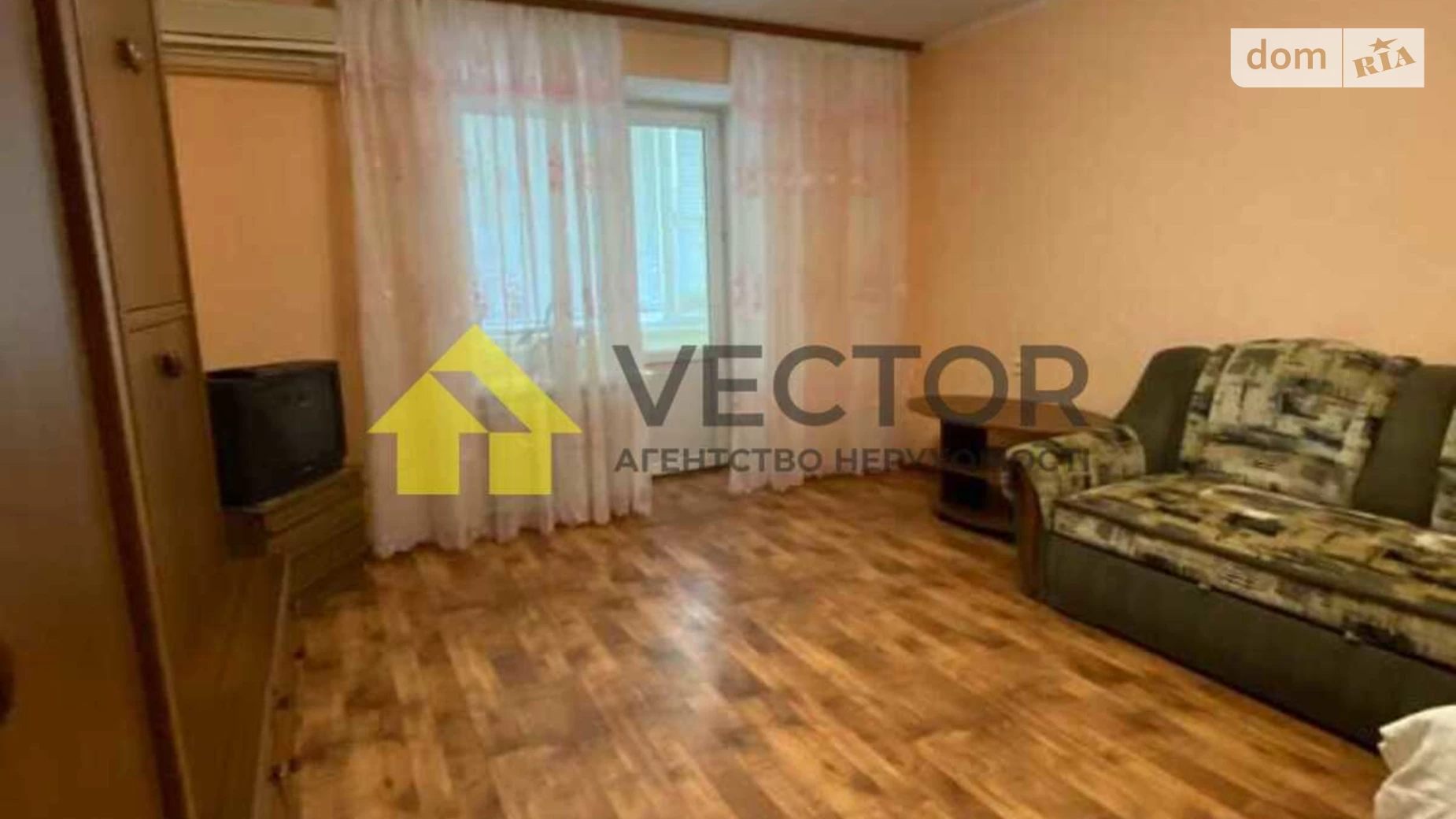 Продается 3-комнатная квартира 67 кв. м в Полтаве, ул. Станиславского - фото 2