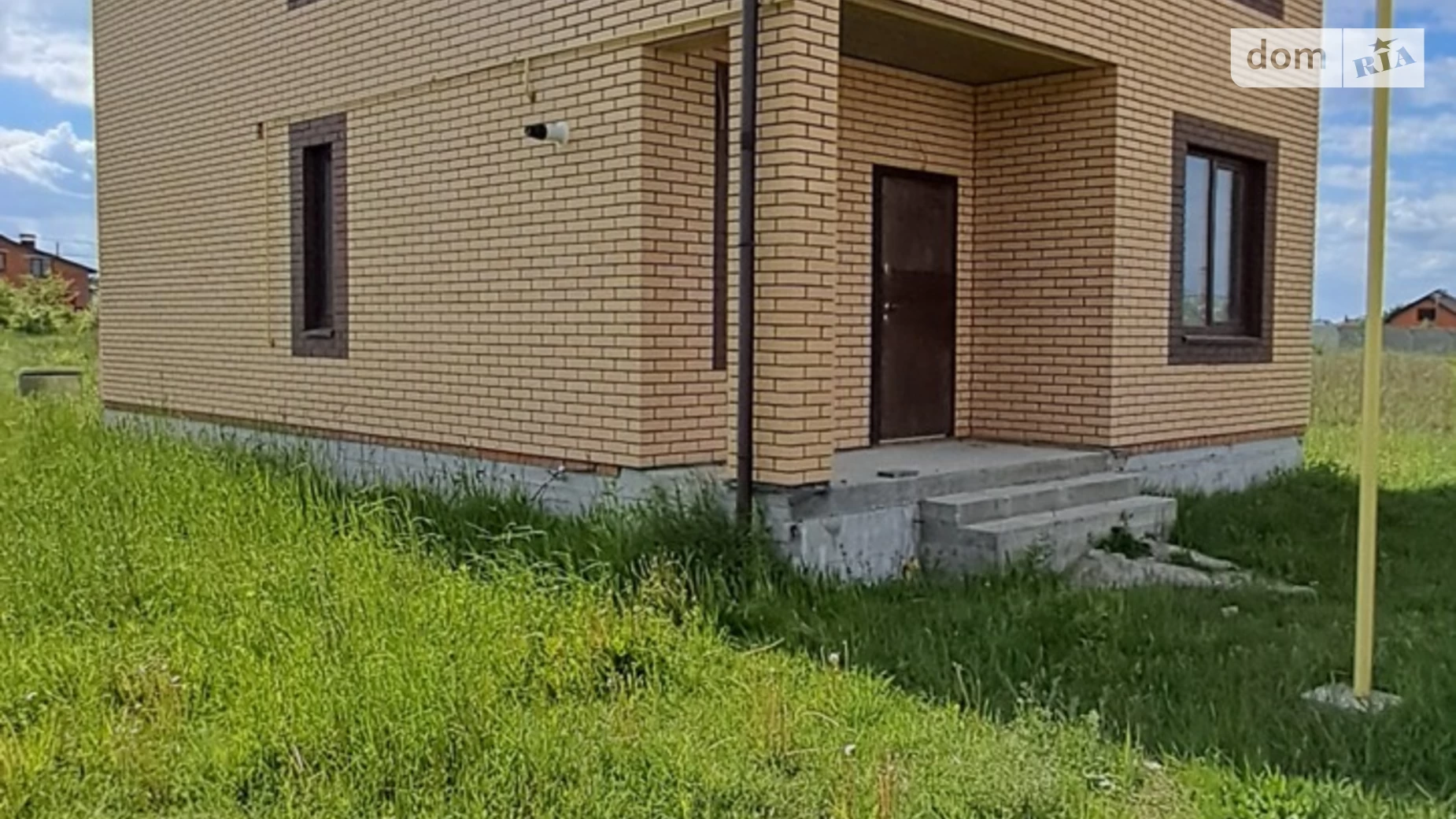 Продается дом на 2 этажа 125 кв. м с камином, цена: 105000 $ - фото 4