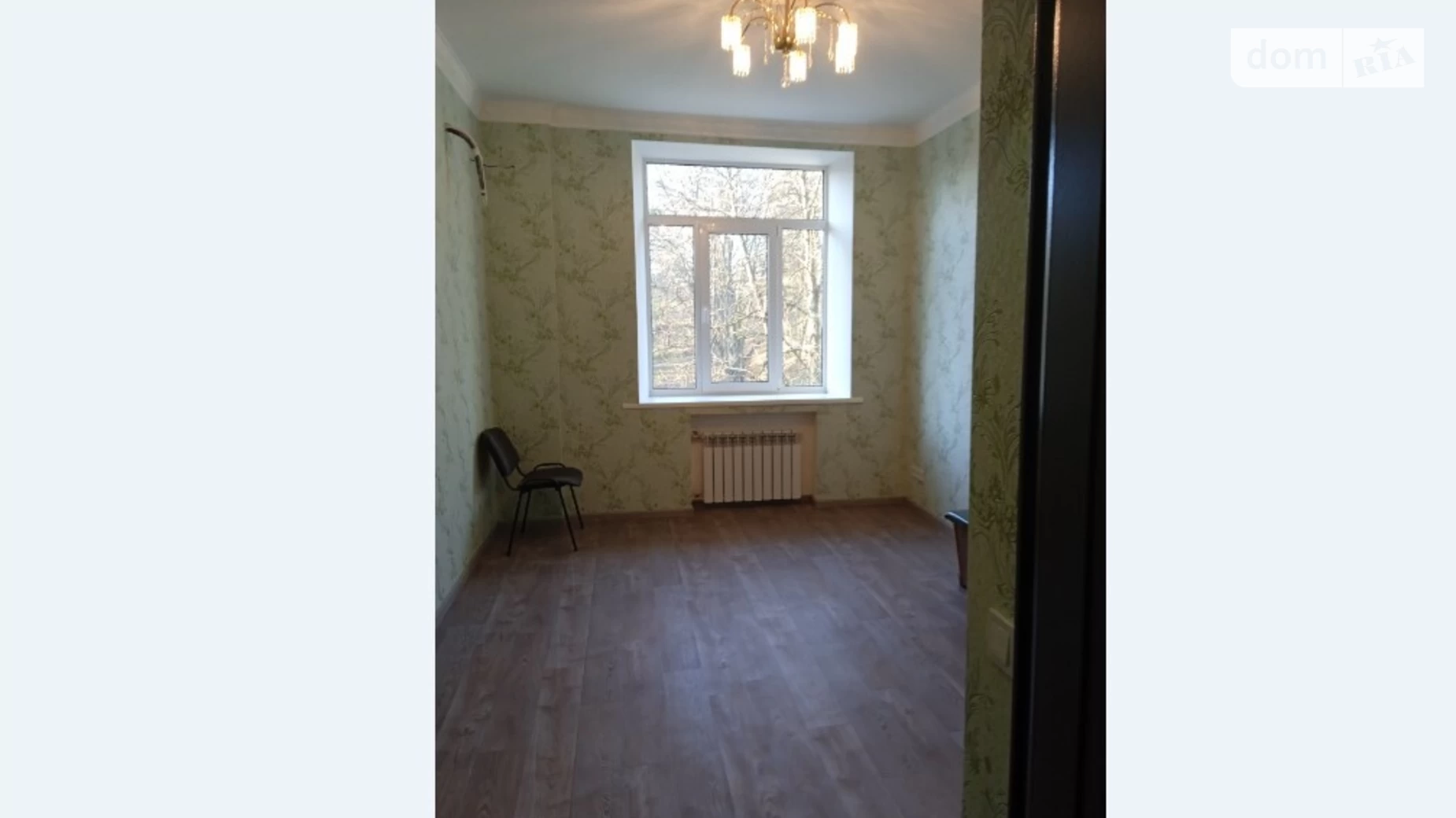 Продается 4-комнатная квартира 23 кв. м в Киеве, ул. Овручская, 28