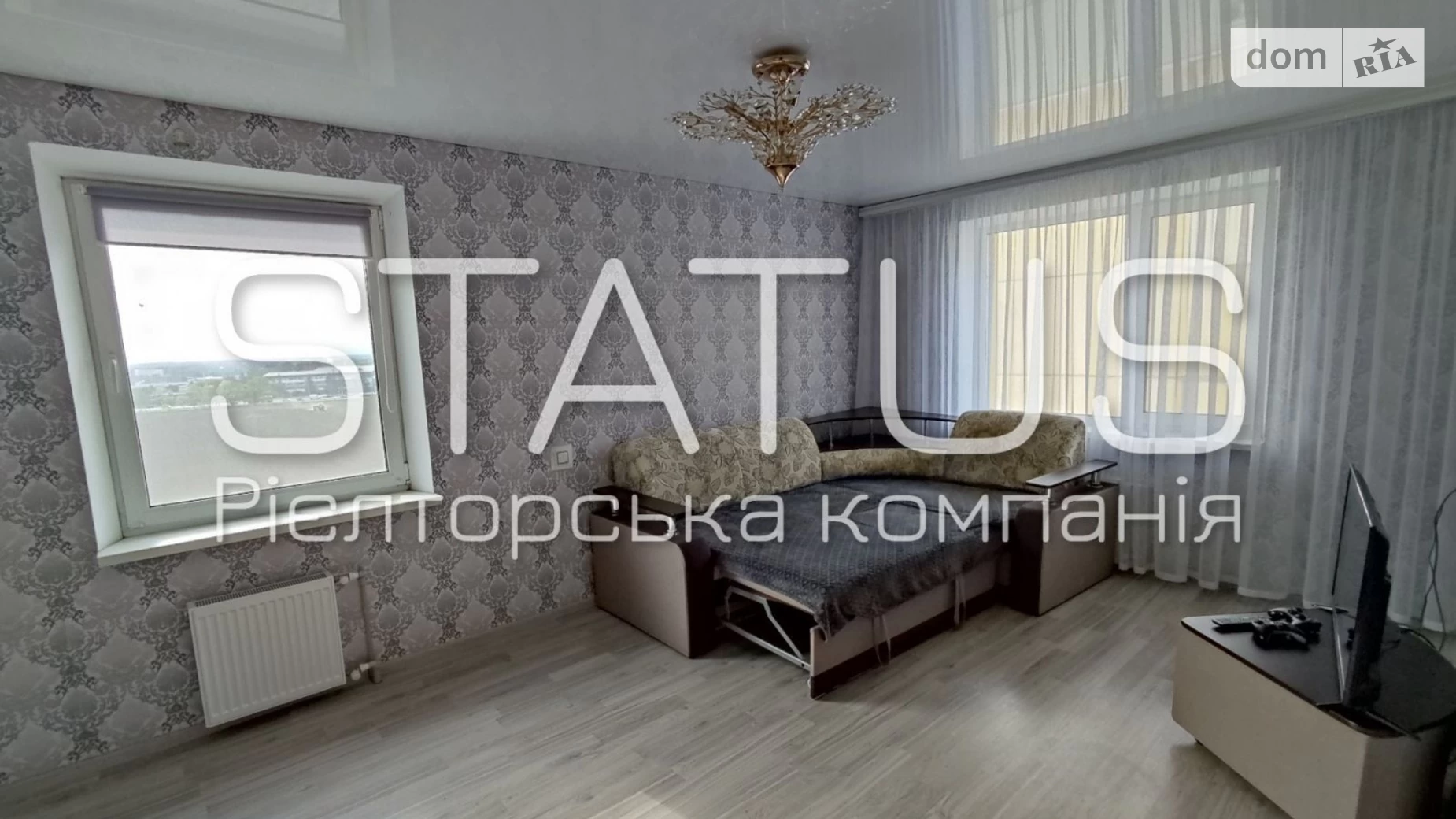 Продается 2-комнатная квартира 61 кв. м в Полтаве, ул. Параджанова