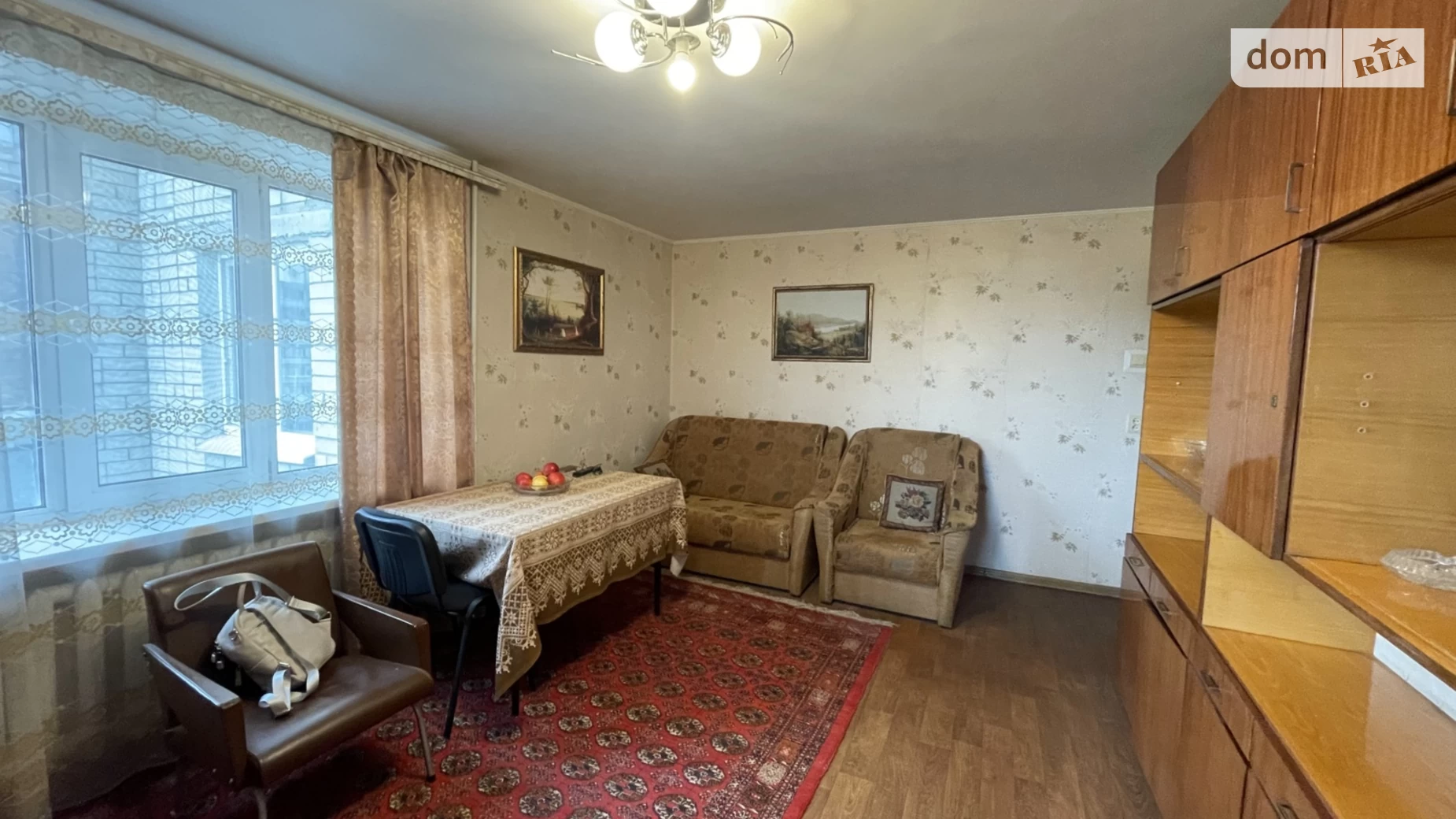 Продається 3-кімнатна квартира 67 кв. м у Дніпрі, вул. Калинова