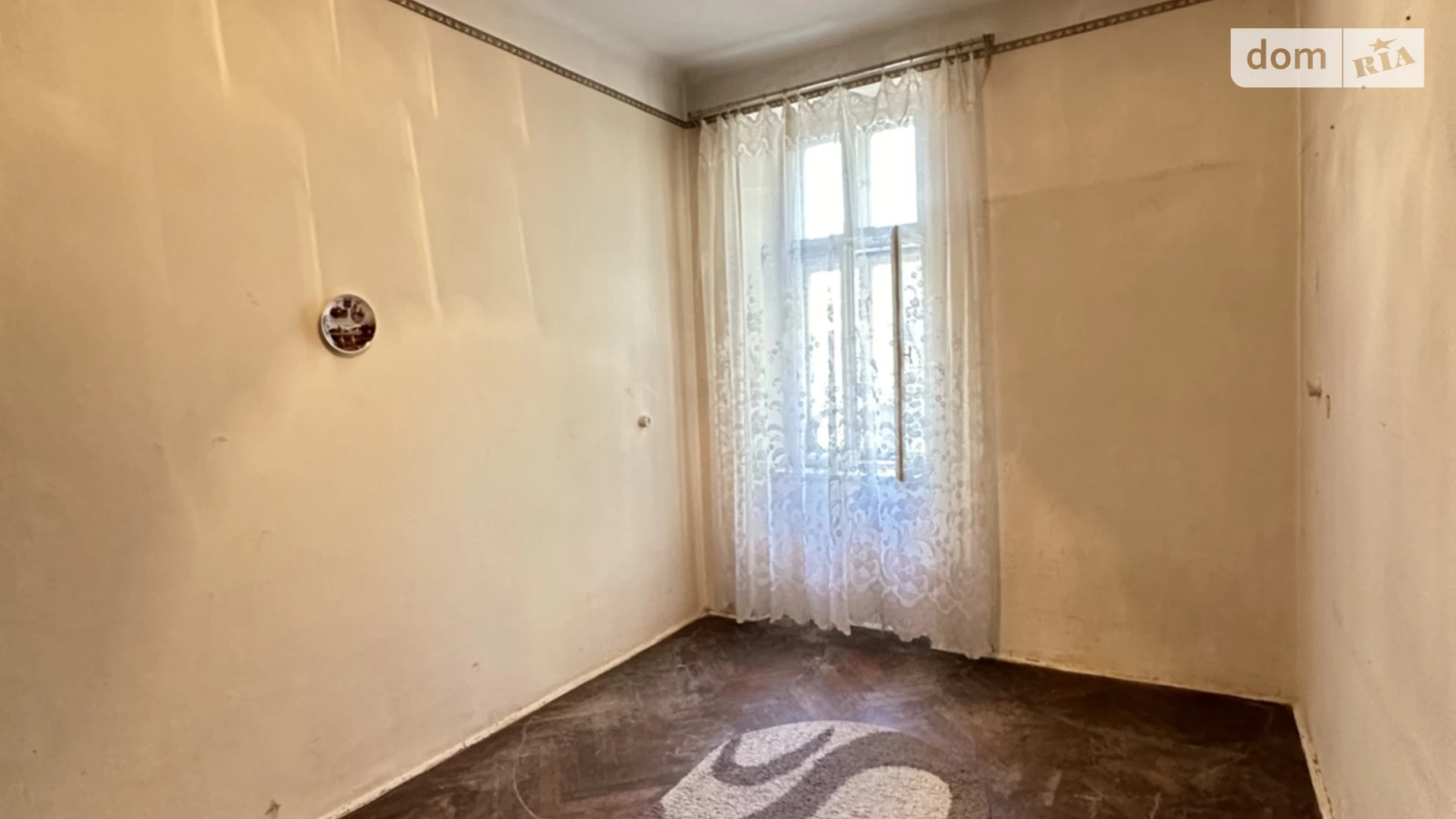 Продается 1-комнатная квартира 33 кв. м в Черновцах, ул. Кобилянська, 39 - фото 2