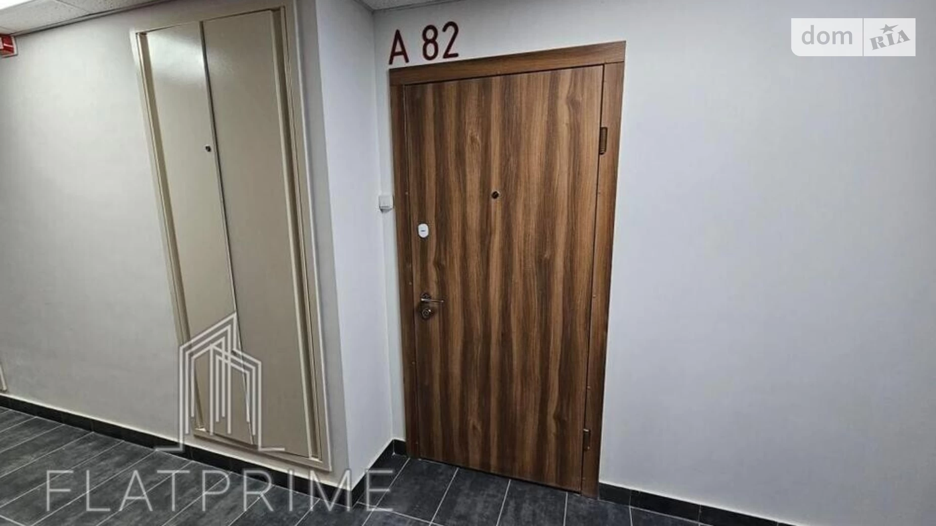 Продается 1-комнатная квартира 47 кв. м в Киеве, просп. Европейского Союза(Правды), 46