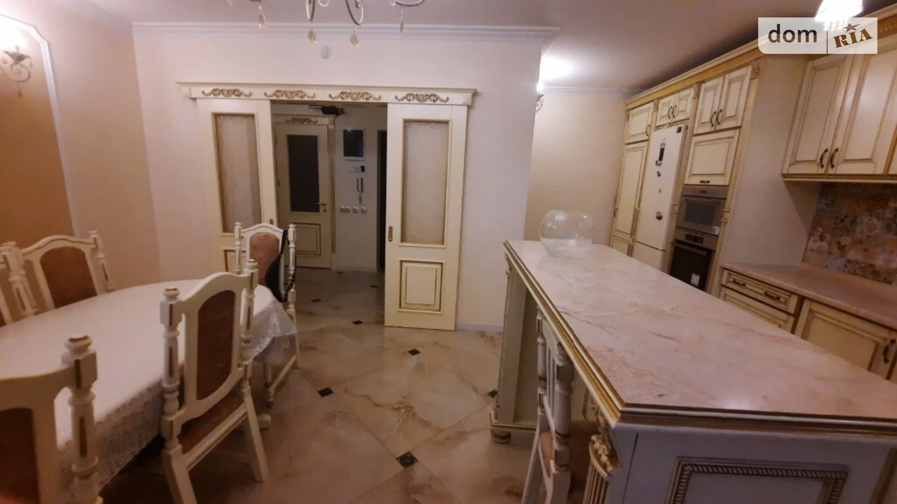 Продается 1-комнатная квартира 160 кв. м в Новояворовск - фото 4