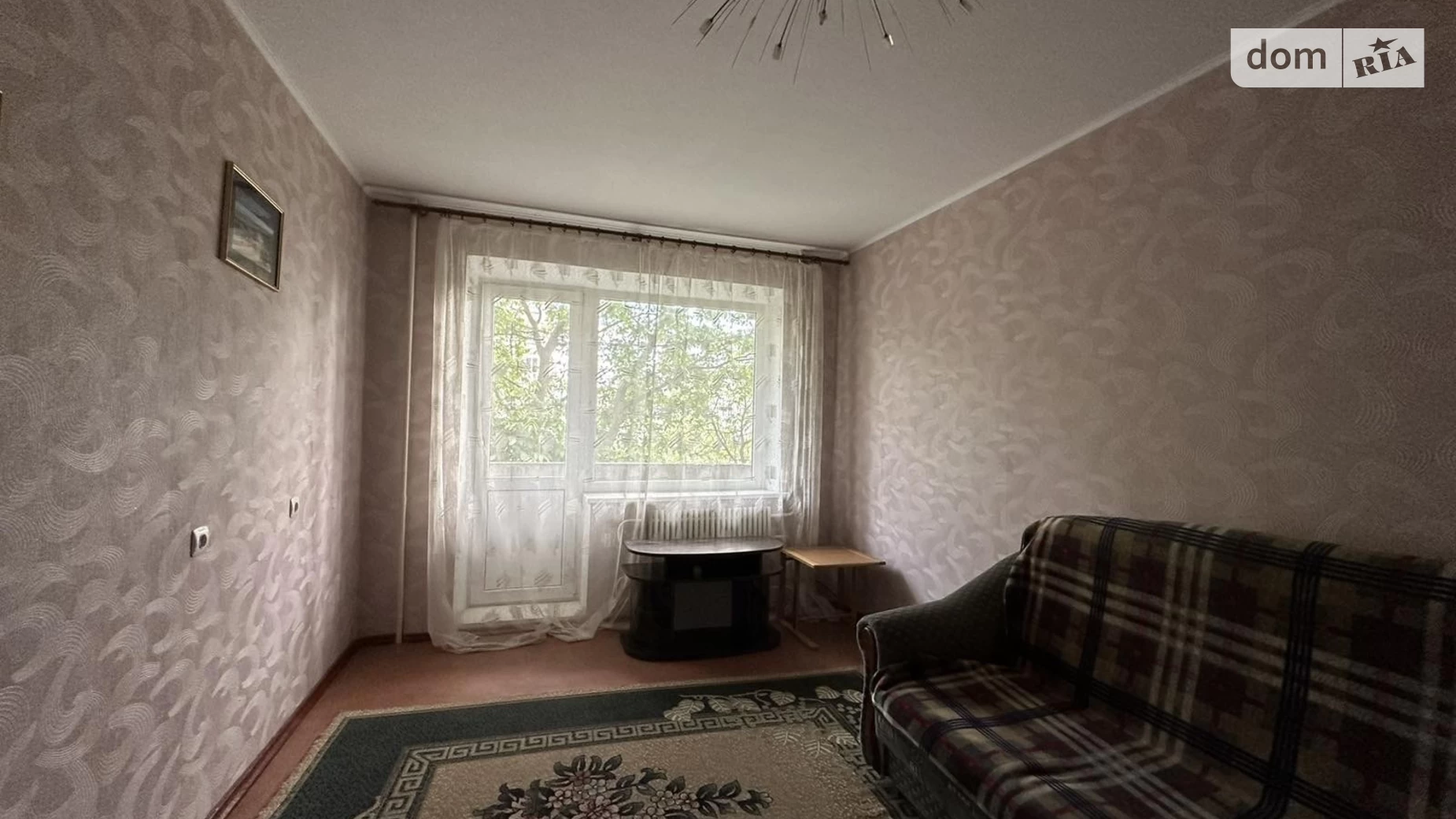 Продается 2-комнатная квартира 49 кв. м в Ровно, ул. Коновальца Евгения, 14 - фото 2