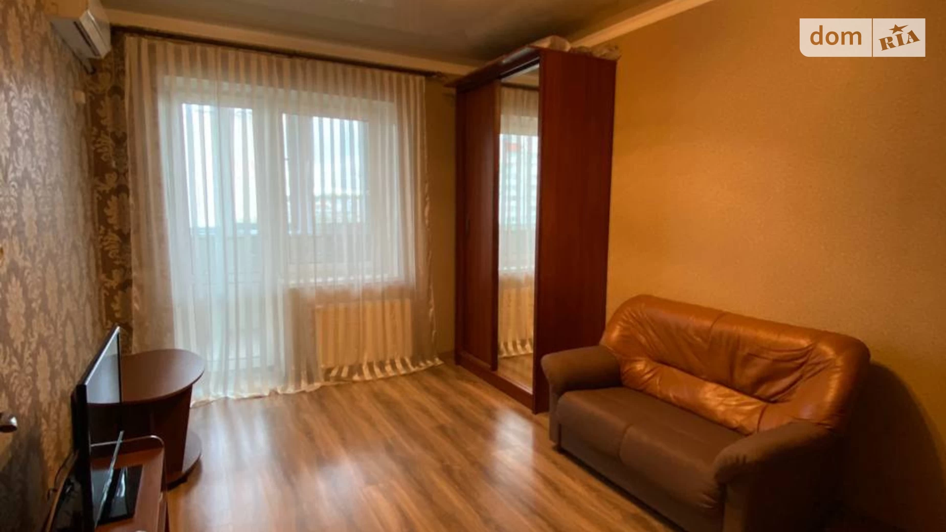 Продається 1-кімнатна квартира 39 кв. м у Одесі, вул. Пішонівська